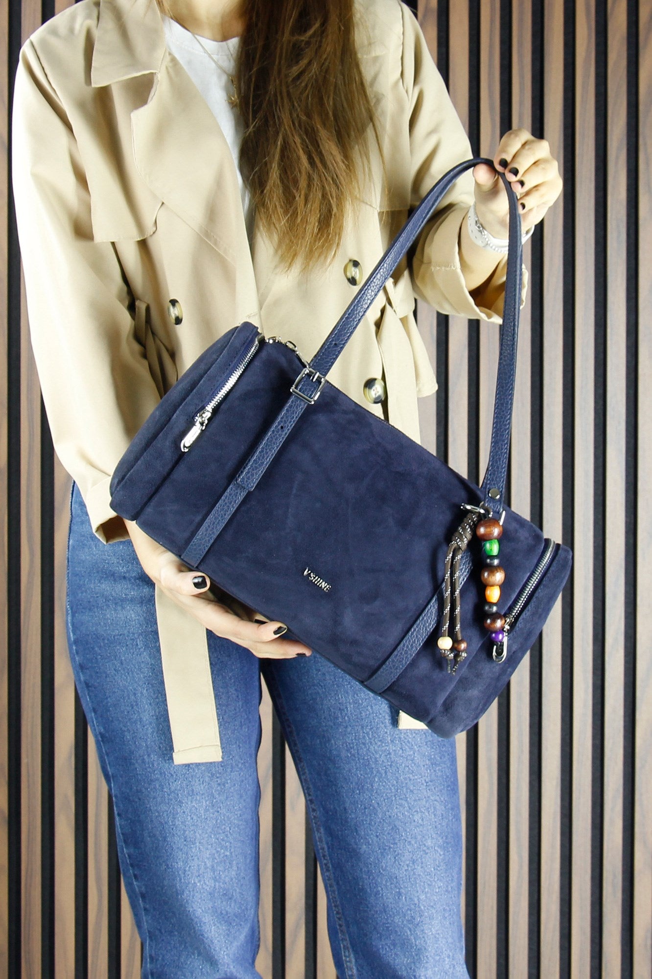 (VSN5020OC) Lacivert Hakiki Dana Süet Fermuarlı Üç Bölmeli Boncuk Aksesuarlı Günlük Büyük Boy Omuz Çantası