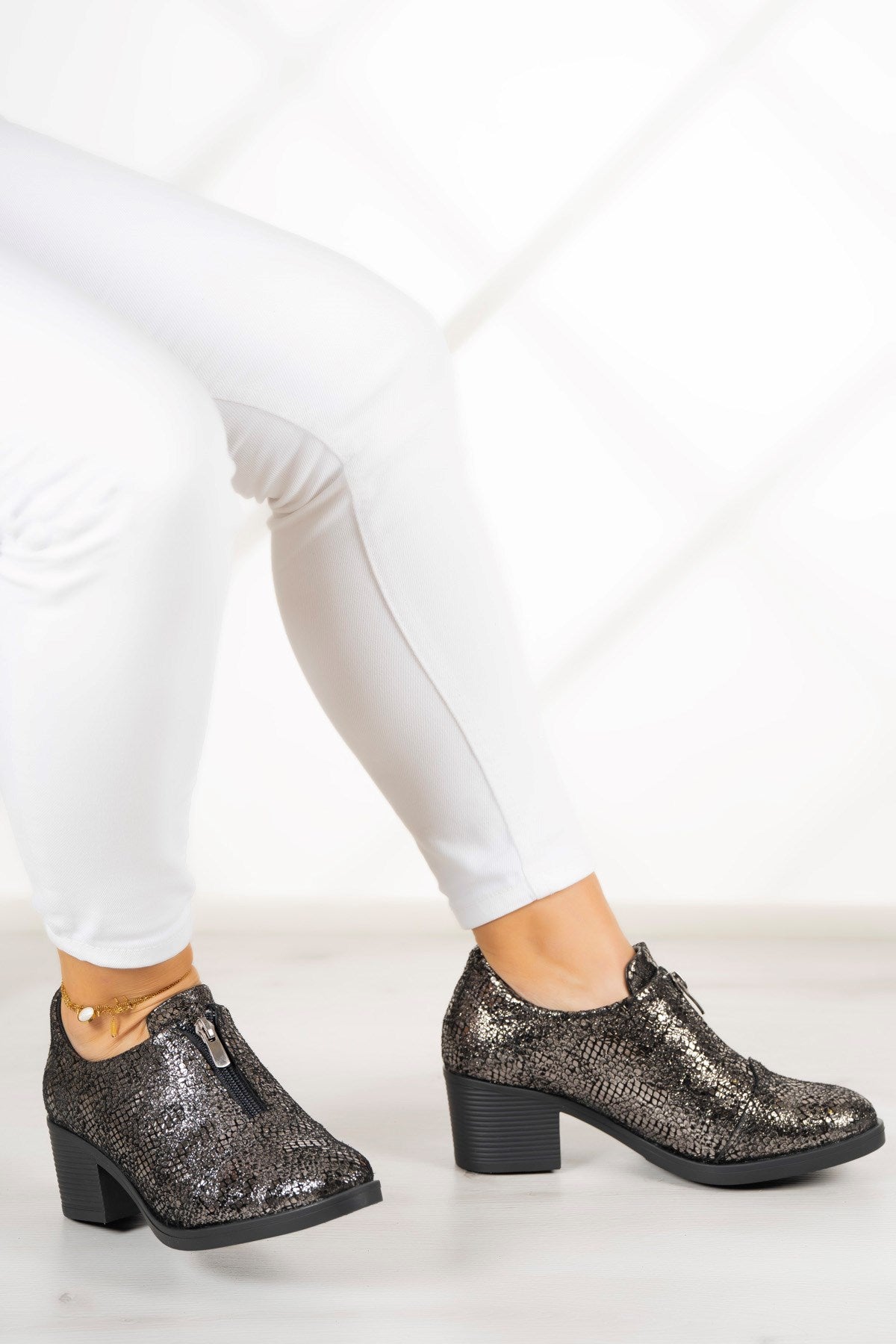 Brittany Gümüş Yılan Hakiki Deri Günlük Topuklu Ayakkabı