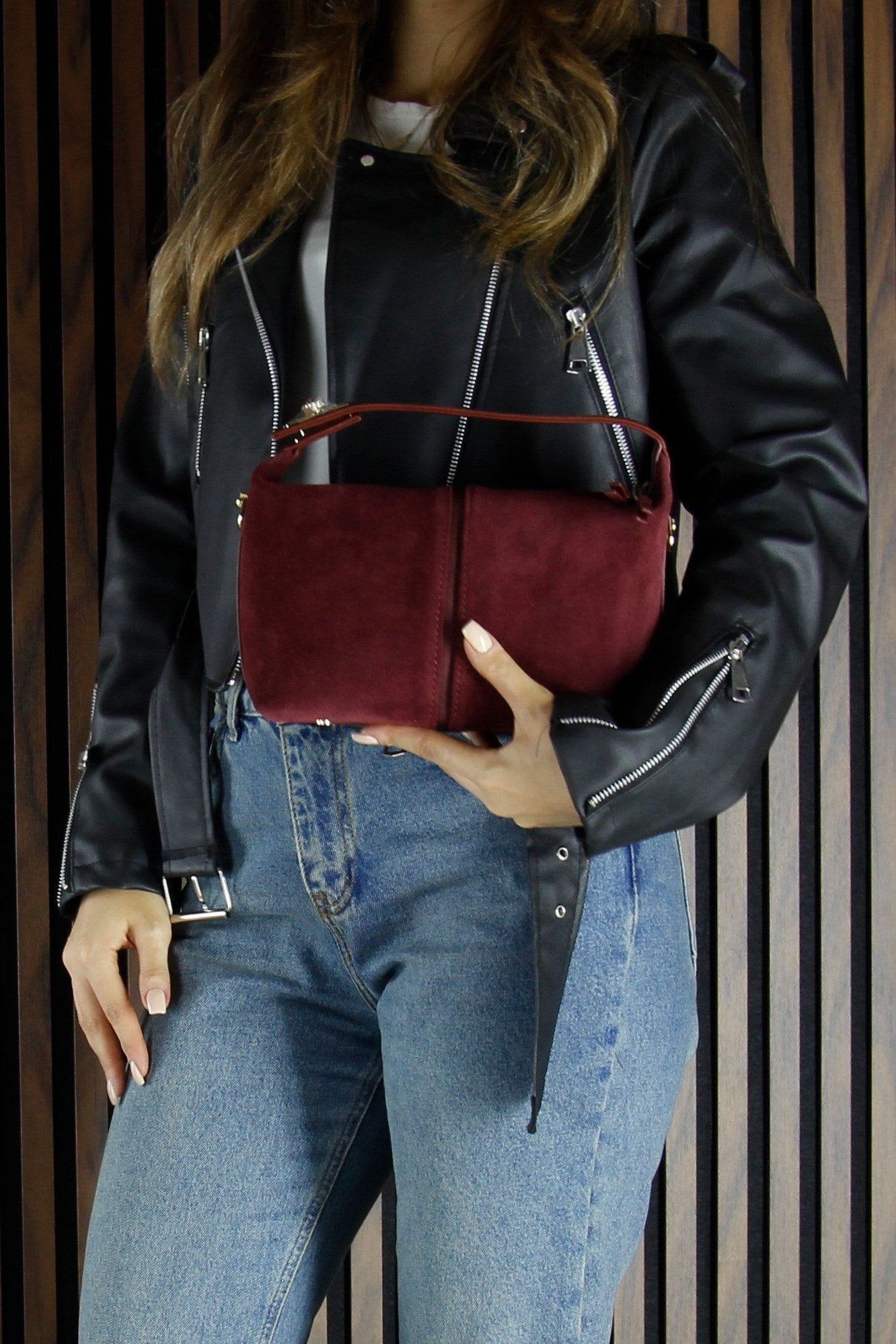 (VSN5009OC) Bordo Hakiki Dana Süet Fermuarlı Askılı İç Cepli Orta Boy Günlük Omuz Çantası