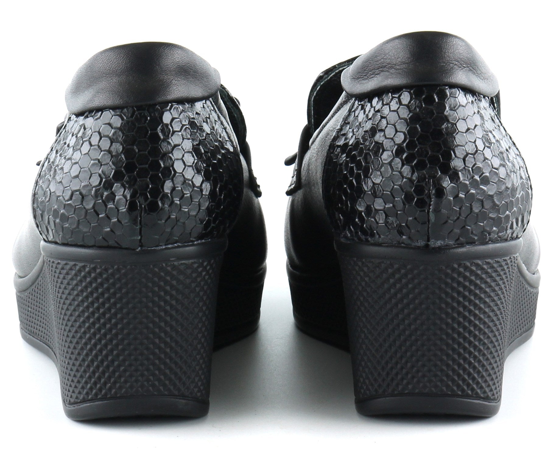 Emma Siyah Hakiki Deri Dolgu Topuklu Günlük Ayakkabı