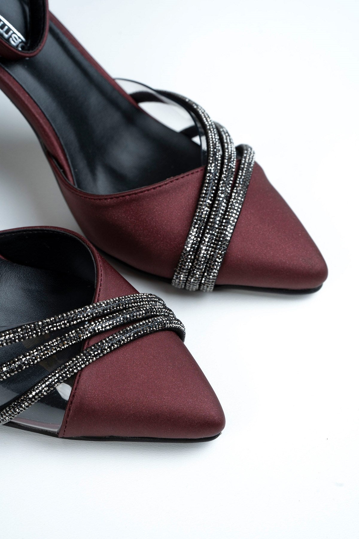 Çağla Bordo Saten Taşlı Şeffaf Tasarımlı Ayakkabı