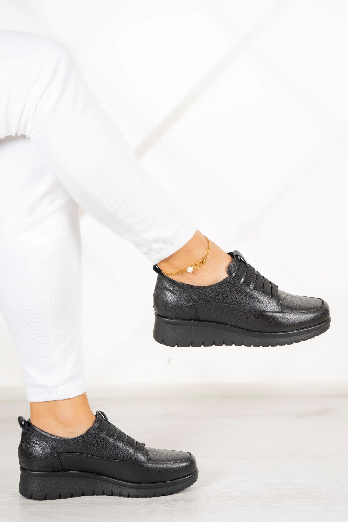 Tamsin Siyah Hakiki Deri Günlük Ayakkabı