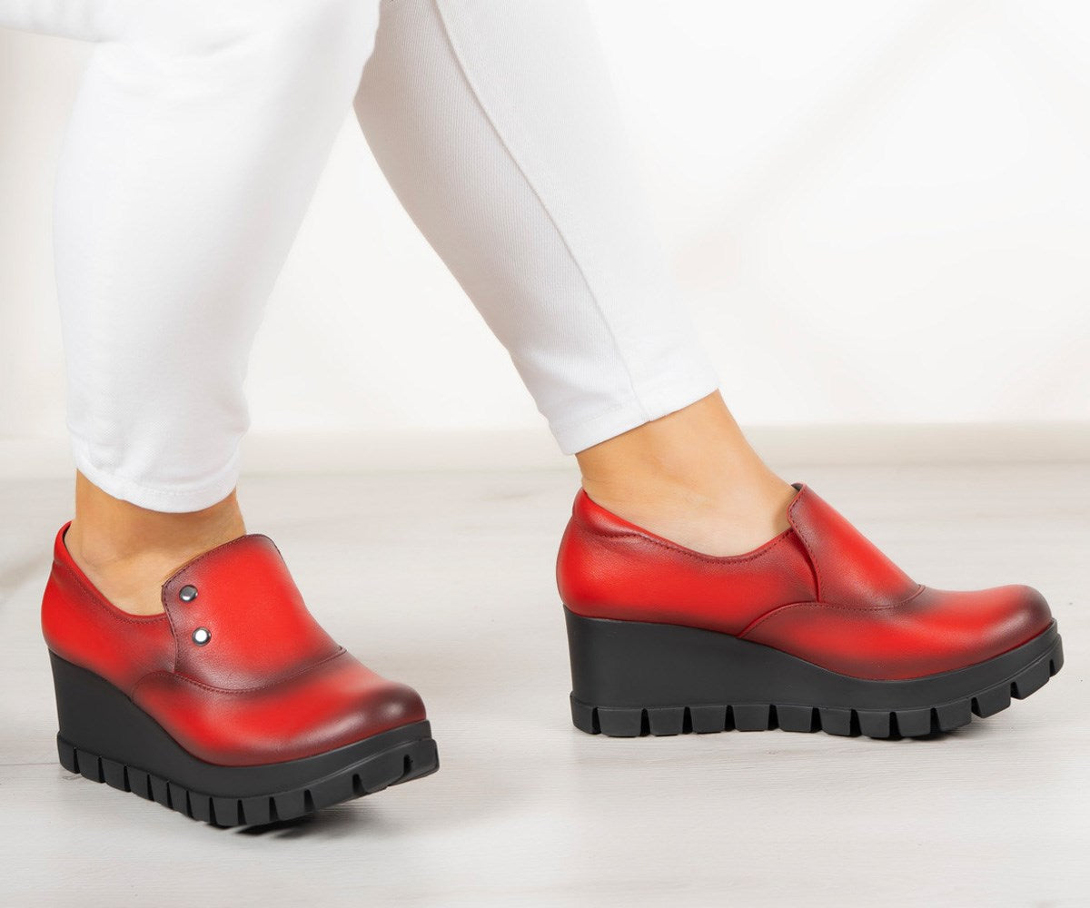 Gloria Kırmızı Hakiki Deri Dolgu Topuklu Günlük Ayakkabı