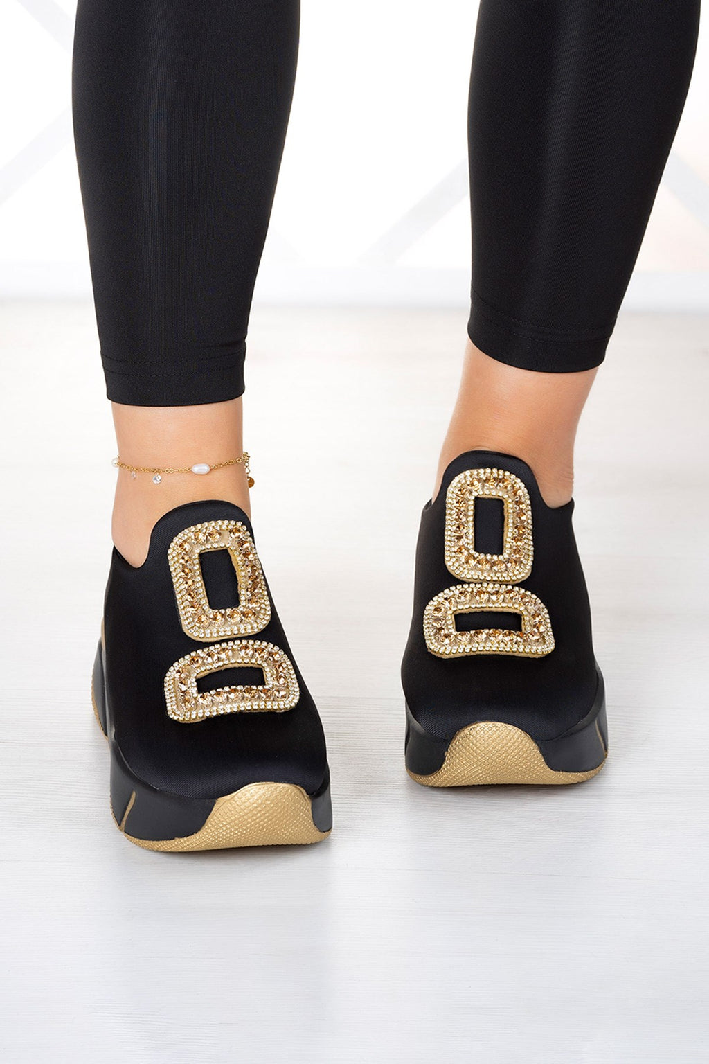 Almendra Altın Streç Taşlı Sneaker