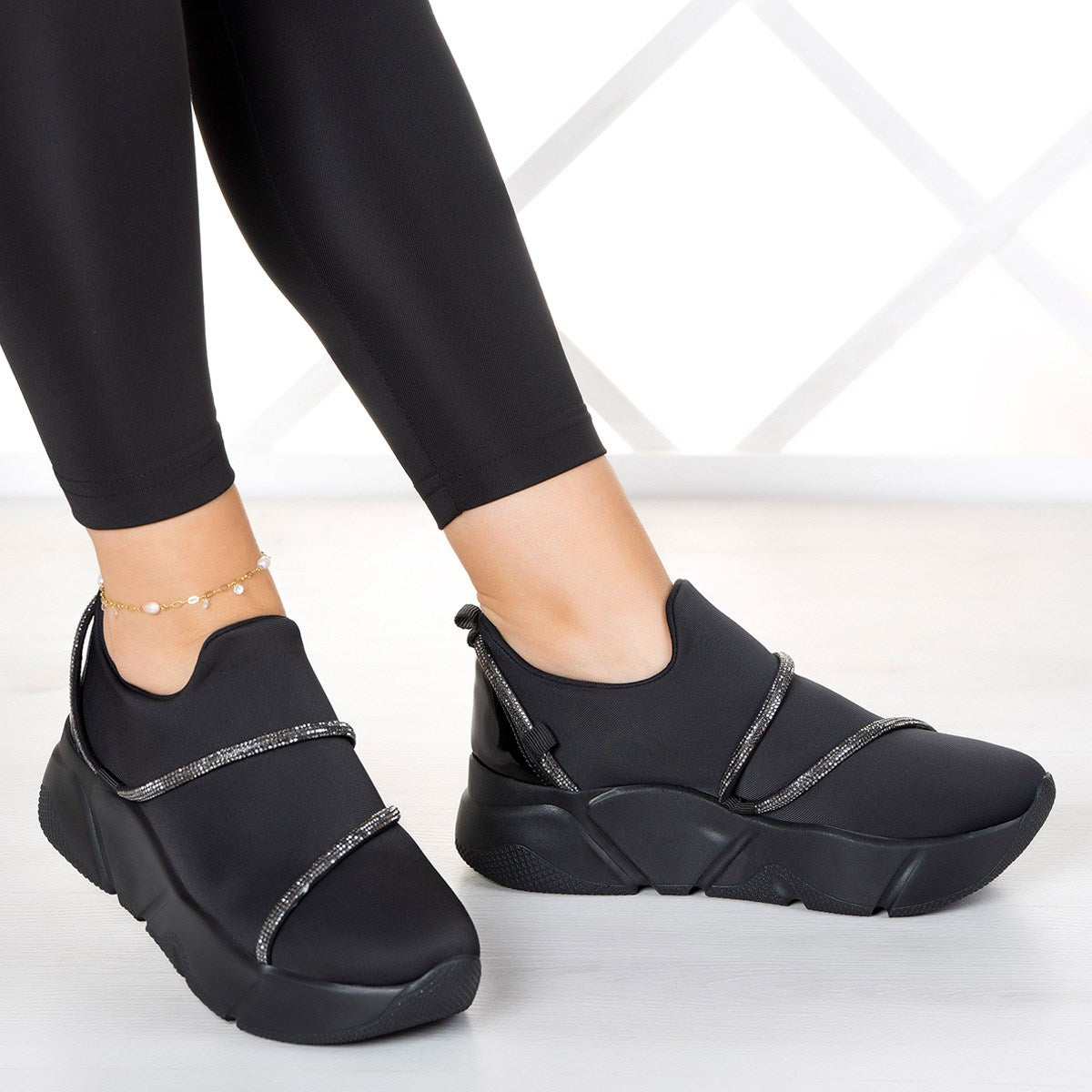 Barbara Gümüş Streç Taşlı Sneaker