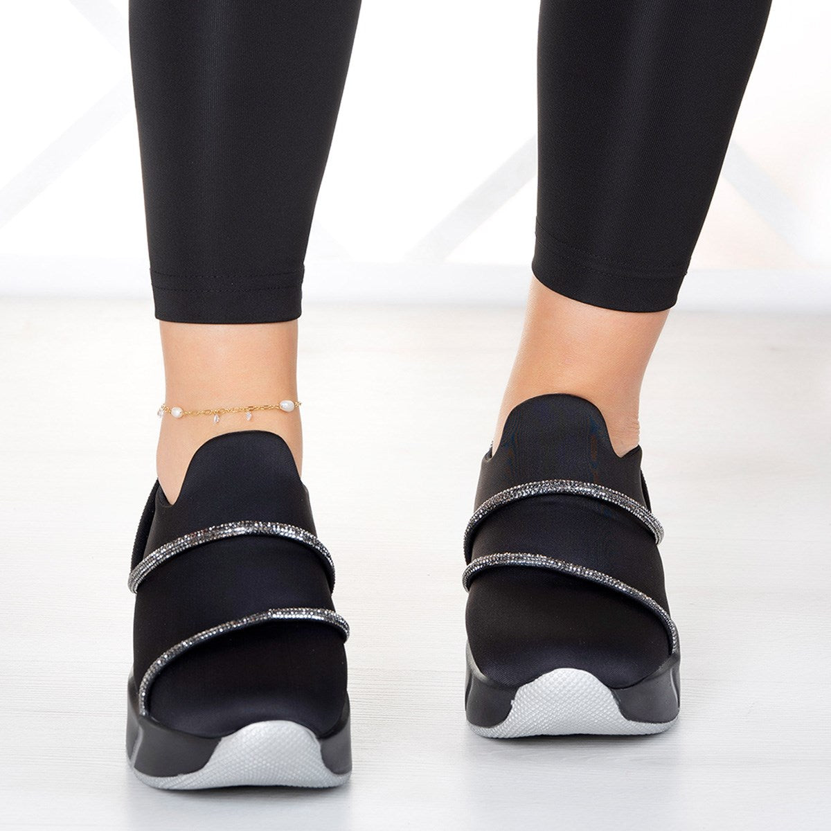 Barbara Platin Streç Taşlı Sneaker