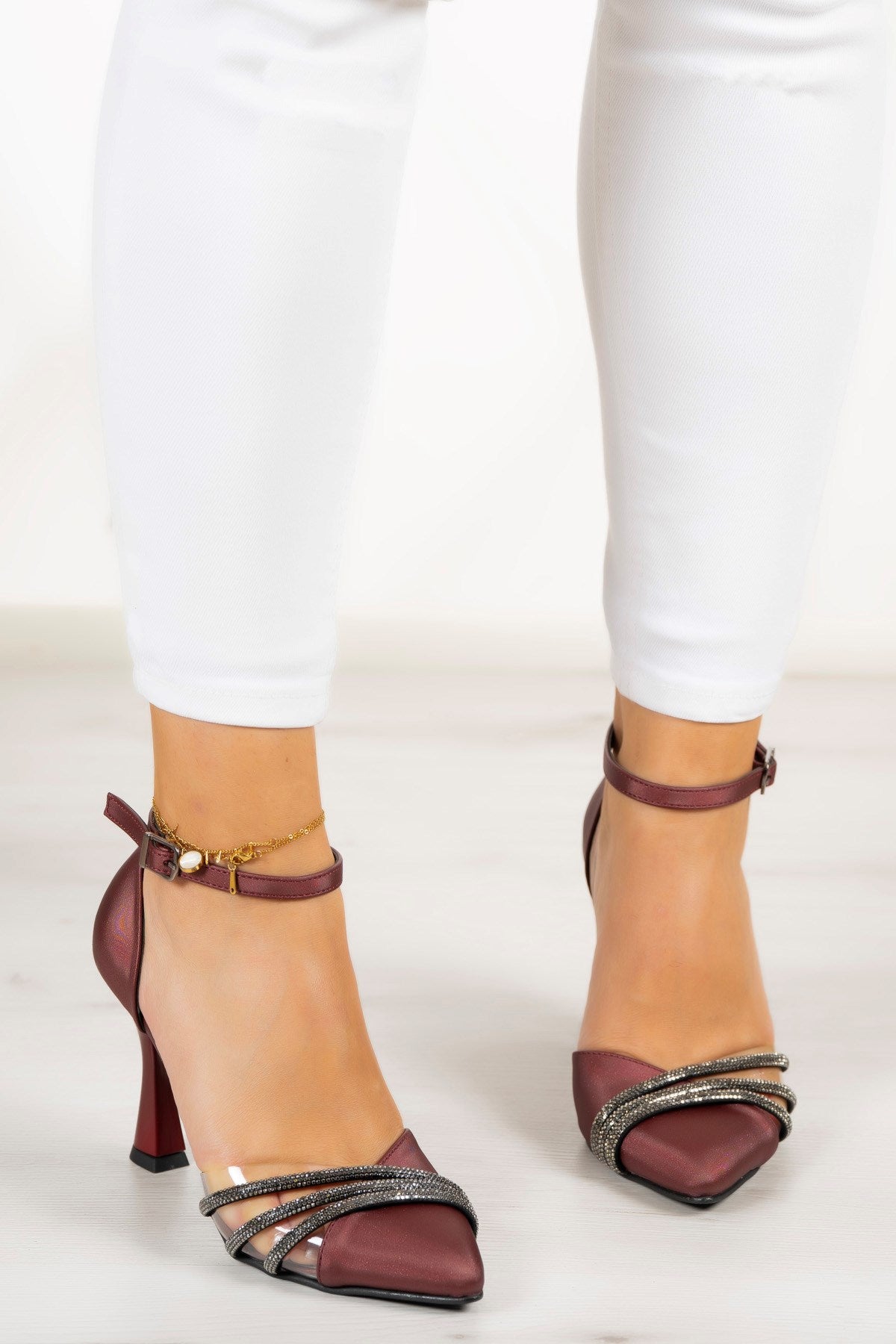 Çağla Bordo Saten Taşlı Şeffaf Tasarımlı Ayakkabı