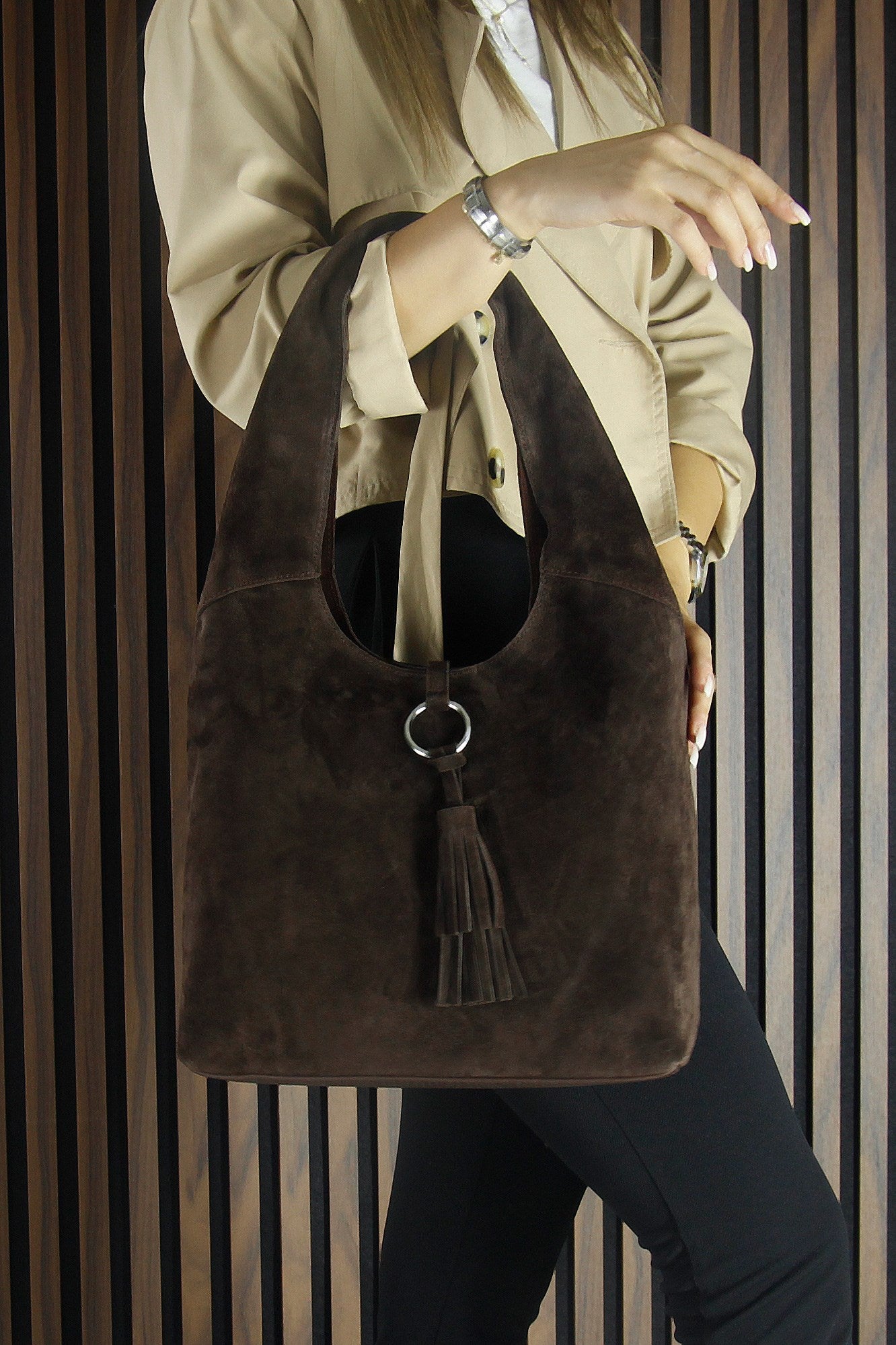 (VSN5015OC) Kahve Hakiki Dana Süet Püsküllü Manyetik Kapaklı Orta Boy Günlük Omuz Çantası