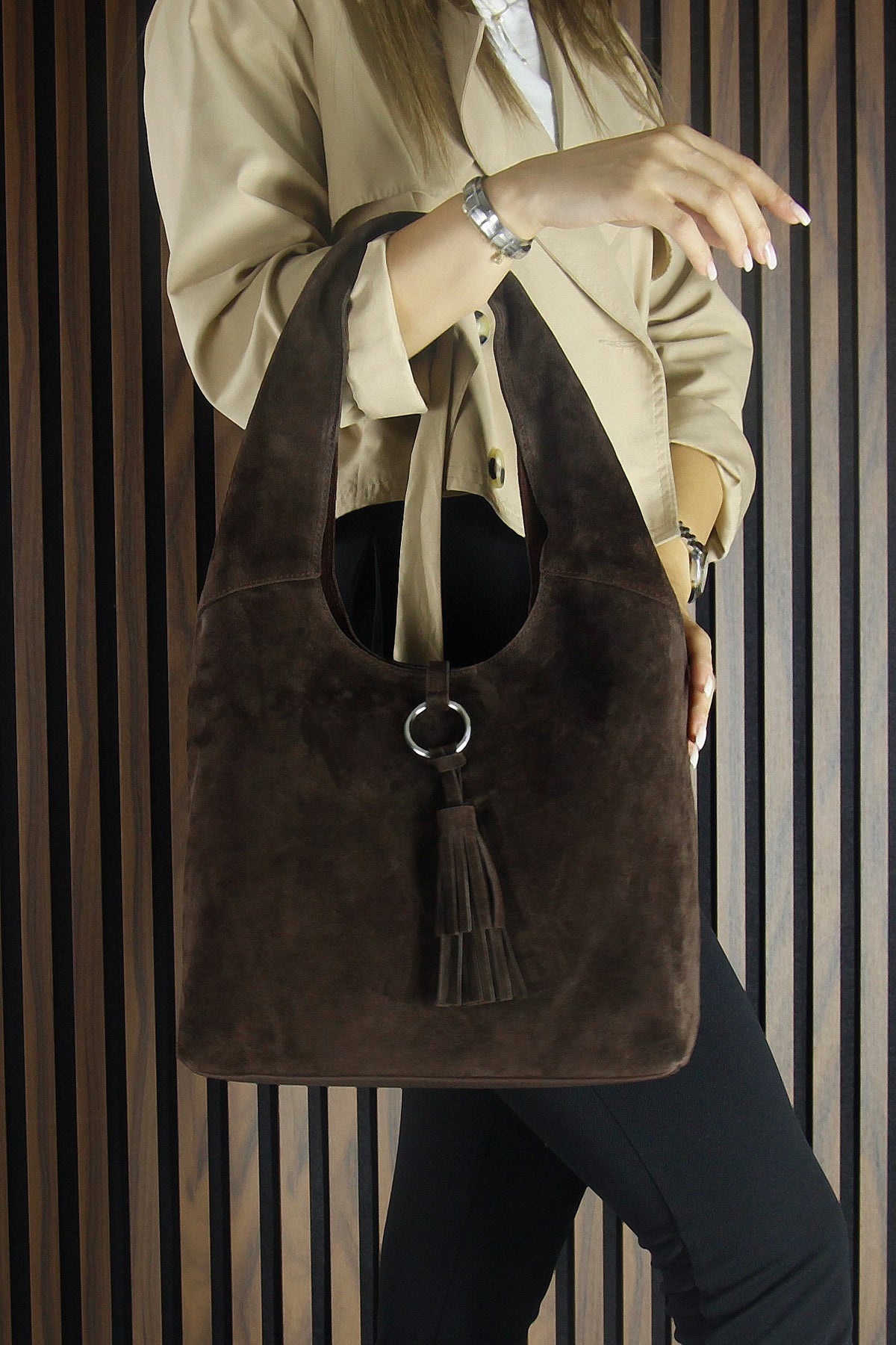 (VSN5015OC) Kahve Hakiki Dana Süet Püsküllü Manyetik Kapaklı Orta Boy Günlük Omuz Çantası