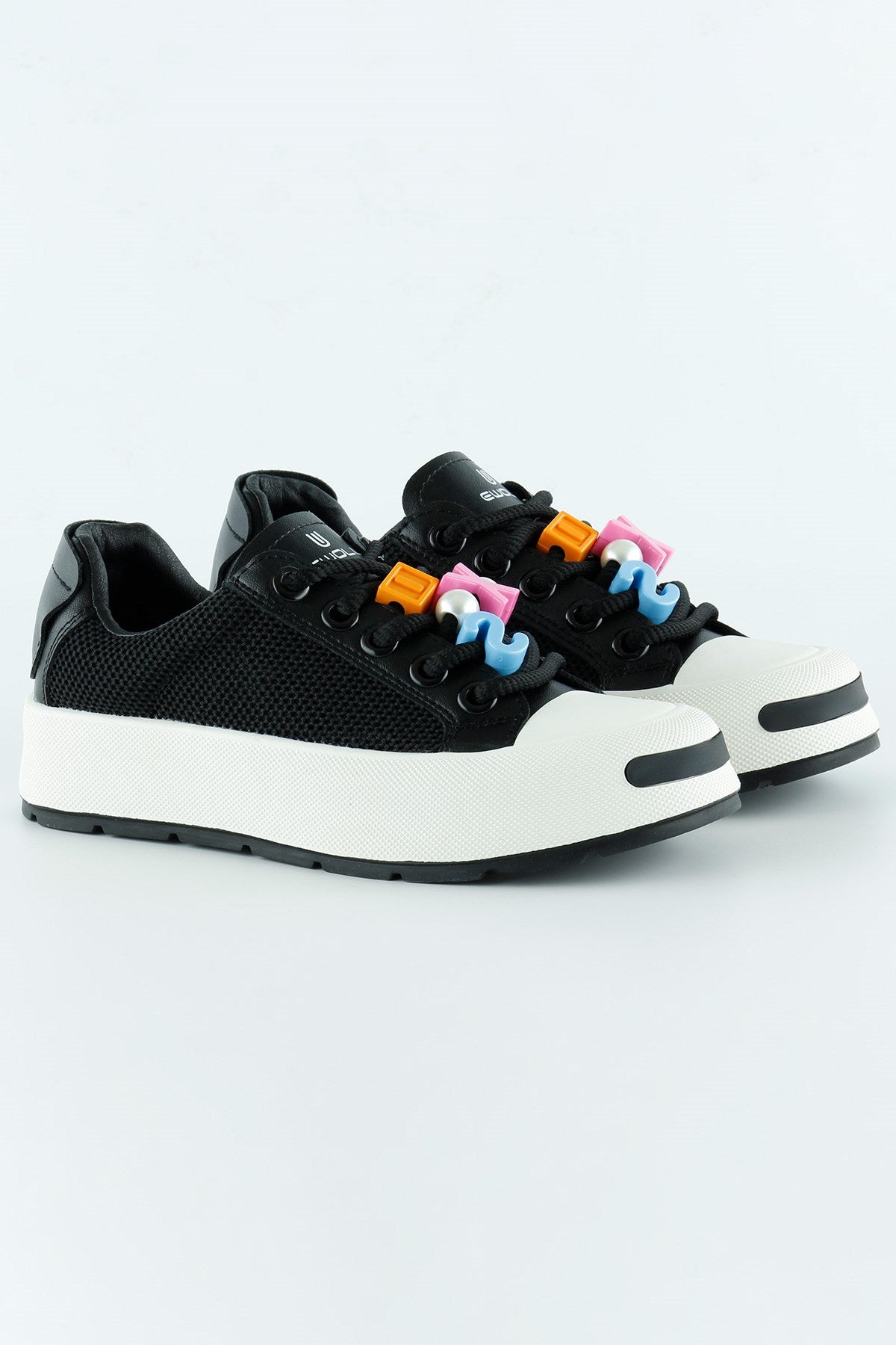 [5020] Siyah Yüksek Taban Spor Fileli Harf Detaylı İncili Bağcıklı Platform Sneaker