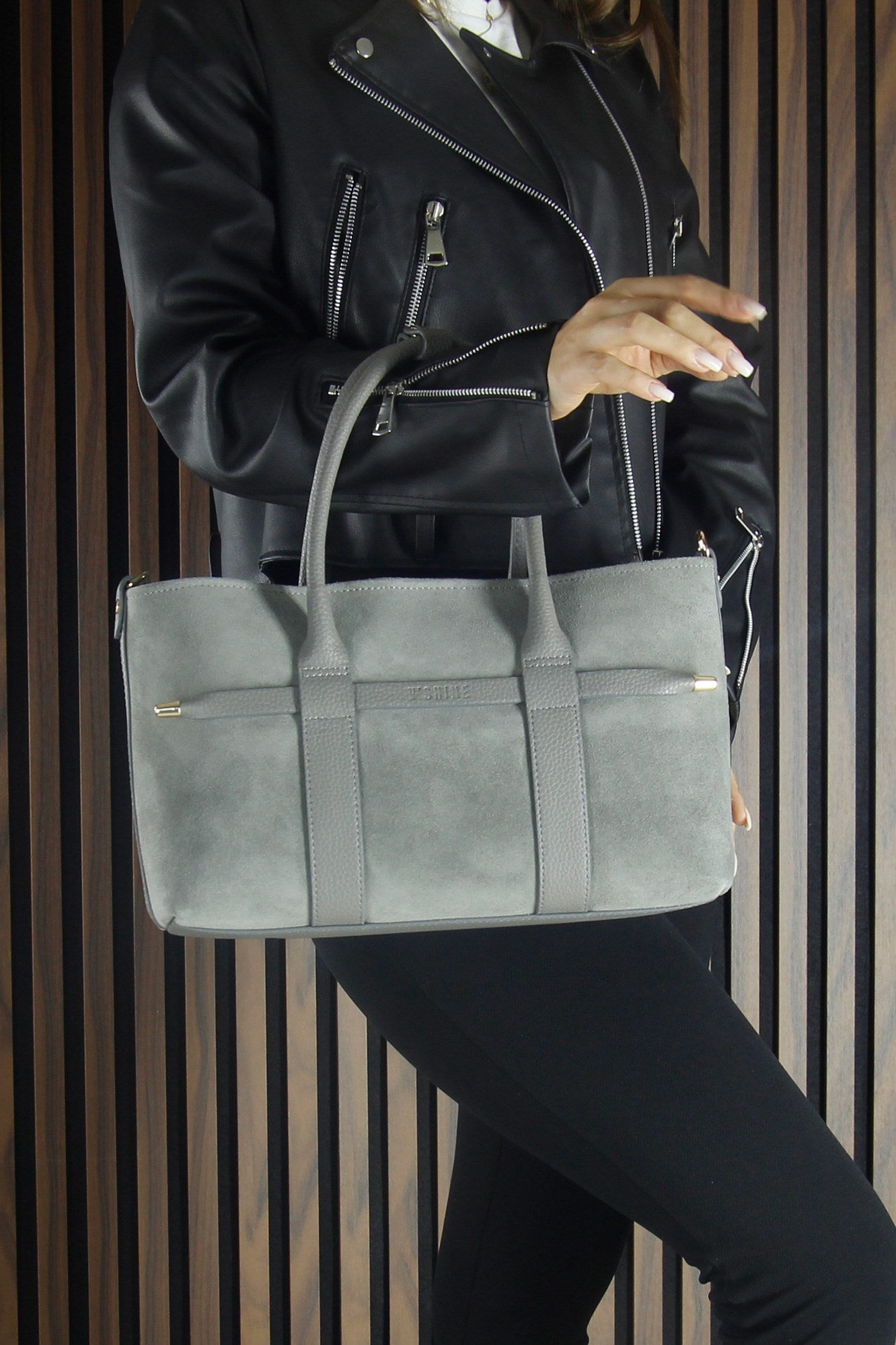 (VSN5014OC) Gri Hakiki Dana Süet Fermuarlı Üç Bölmeli İç Cepli Askılı Orta Boy Günlük Omuz Çantası