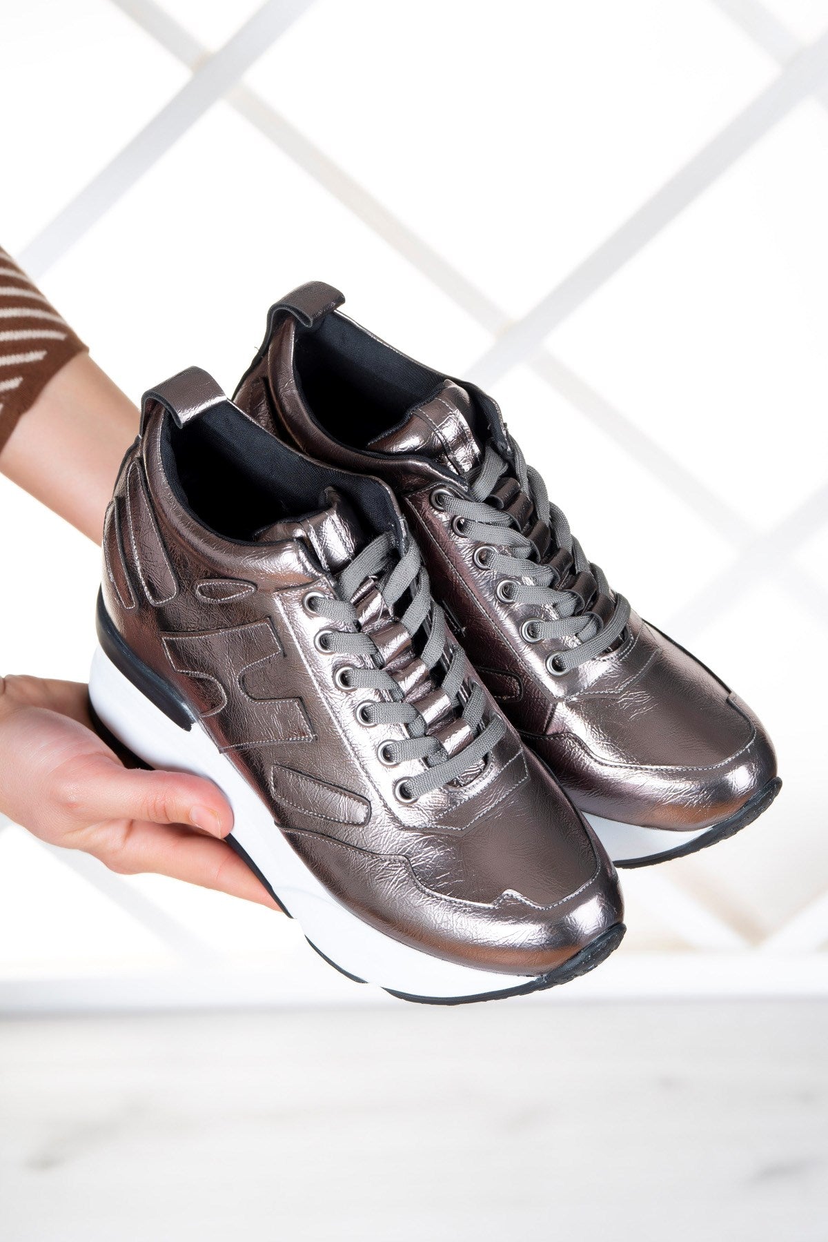 Maria Platin Gizli Dolgu Günlük Ayakkabı