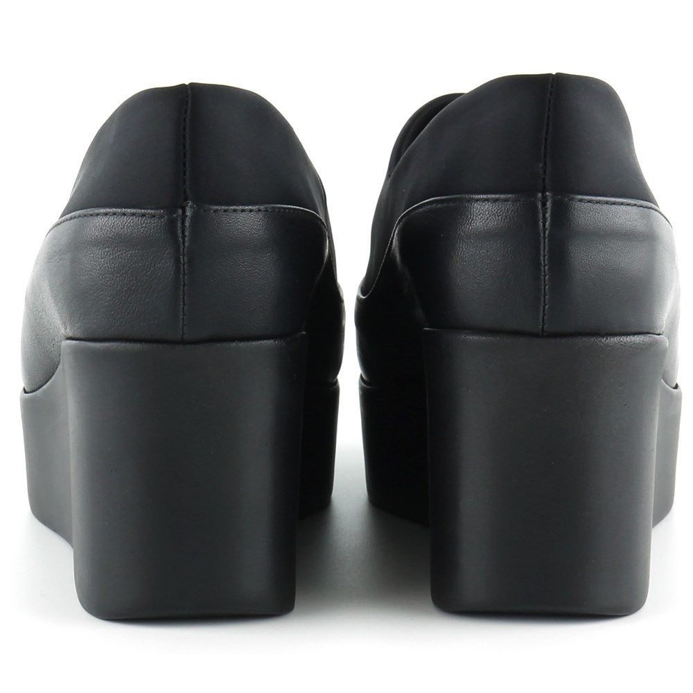 Carla Siyah Hakiki Deri Ön Yüz Streç Dolgu Topuklu Günlük Ayakkabı