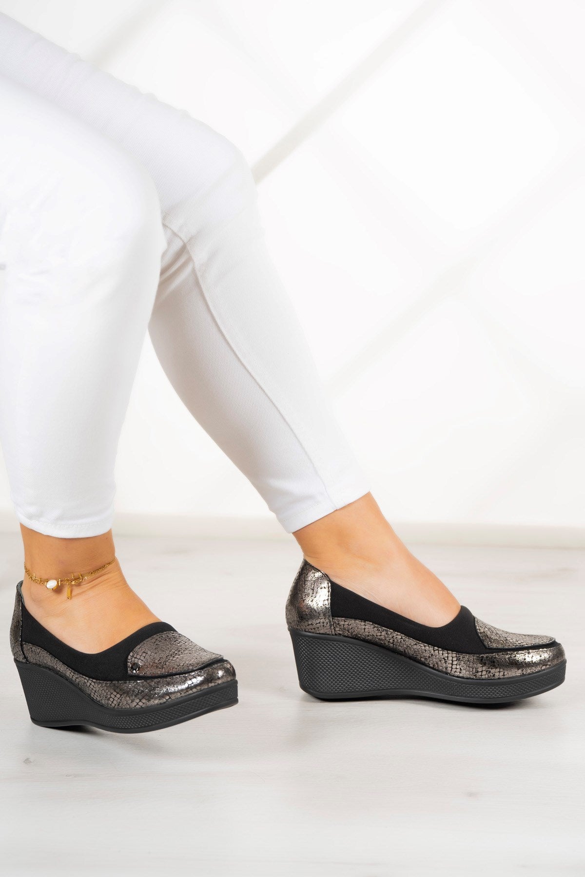 Priscilla Gümüş Yılan Hakiki Deri Dolgu Topuklu Streç Günlük Ayakkabı