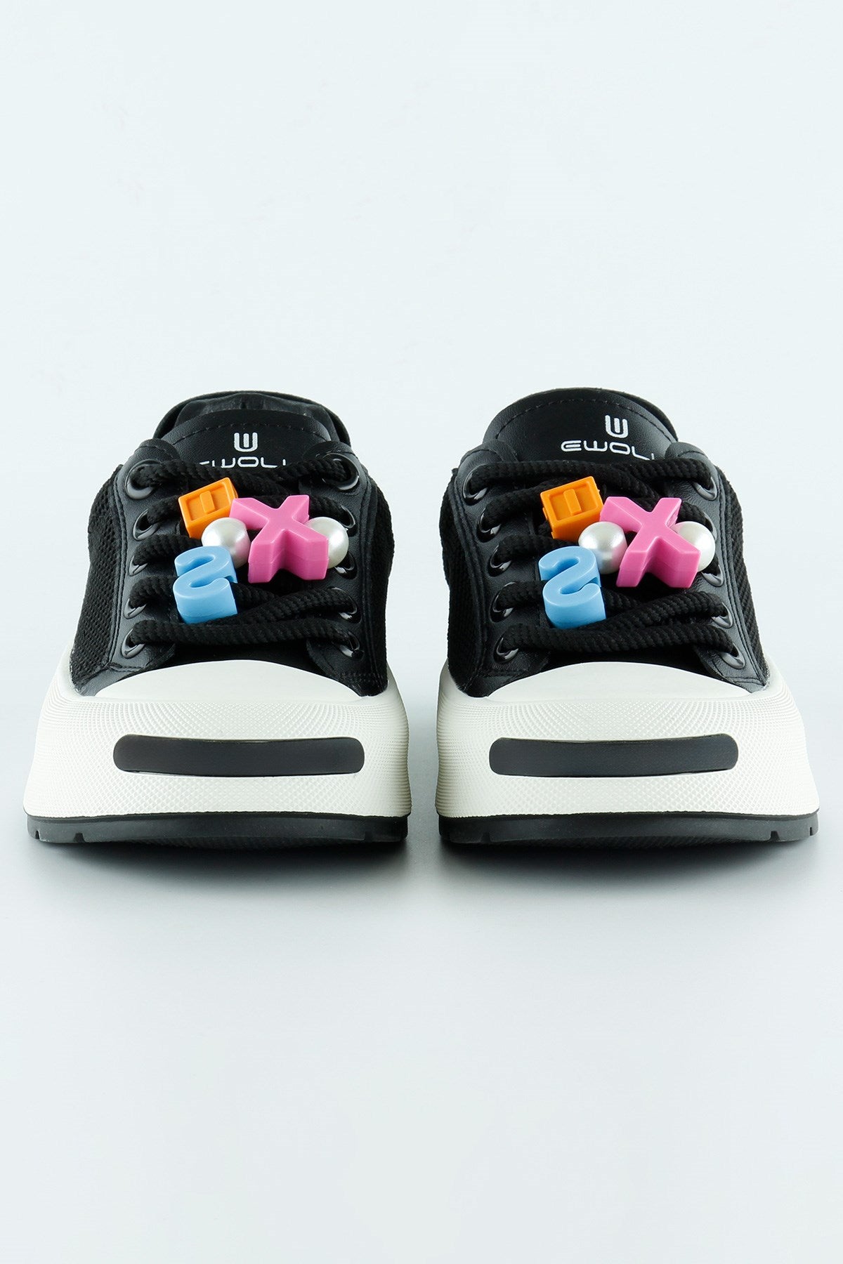 [5020] Siyah Yüksek Taban Spor Fileli Harf Detaylı İncili Bağcıklı Platform Sneaker