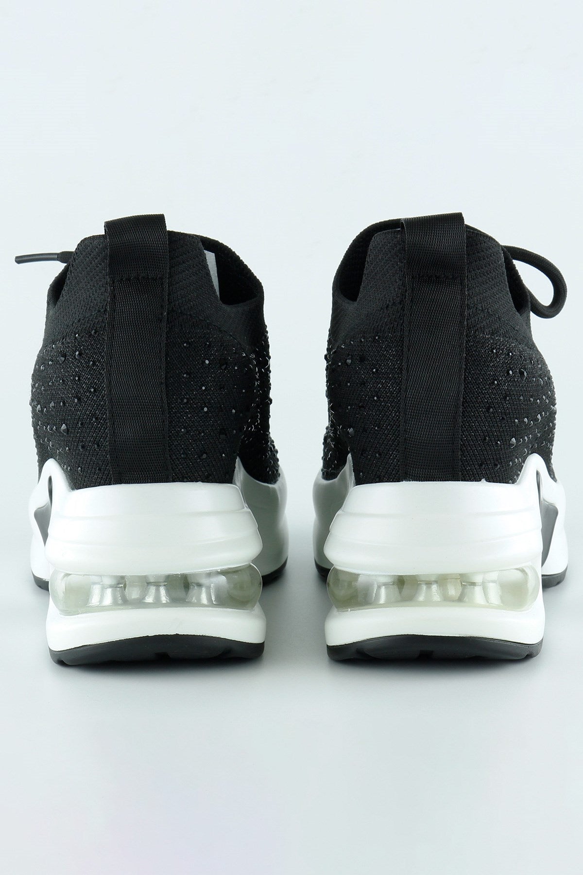 [5035] Siyah Beyaz Örgü Dokuma Kristal Taşlı Bağcıklı Hava Yastıklı Taban Gizli Dolgu Slip-on Sneake
