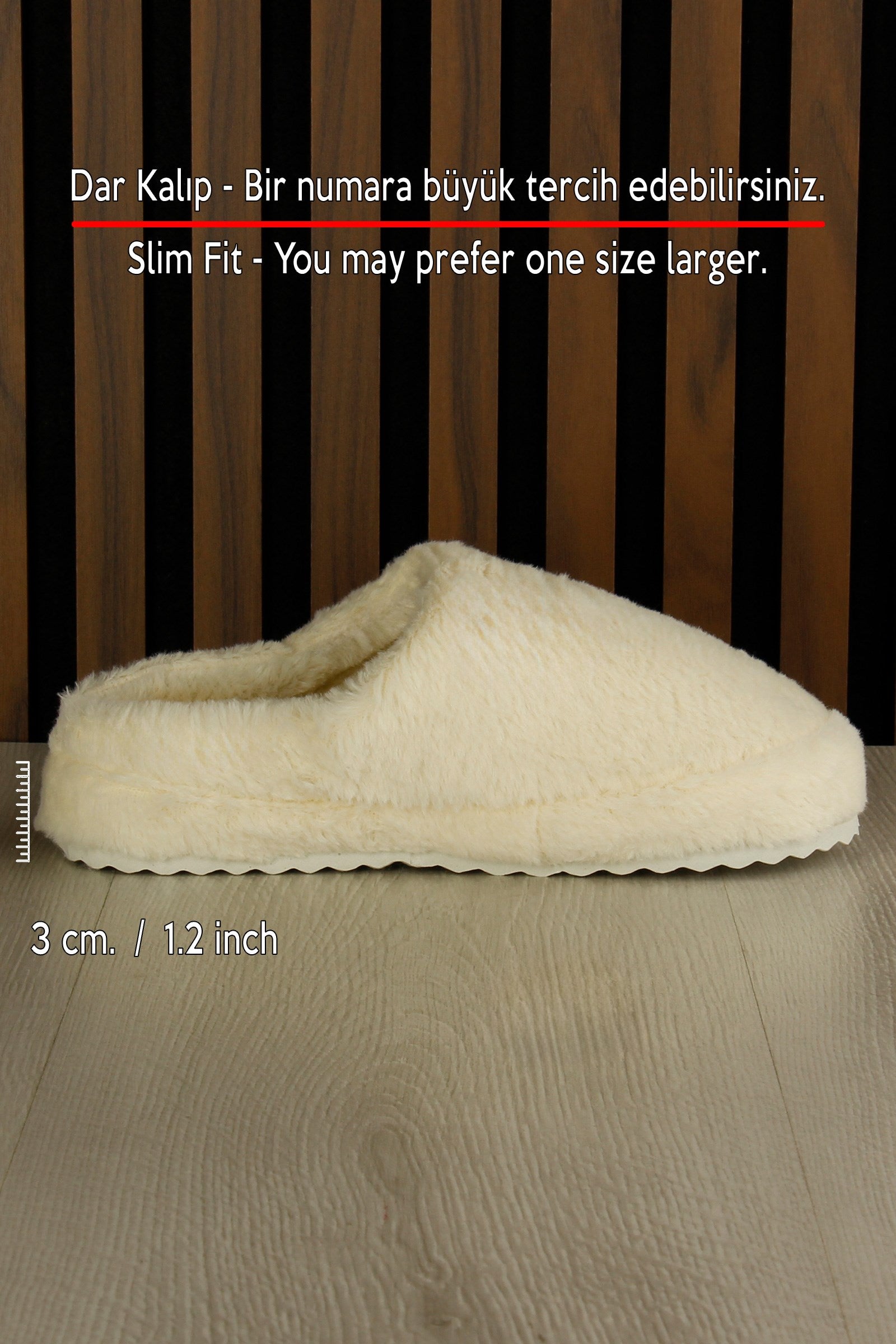 Clara Krem Pelüş - DAR KALIP - Ayıcık Desenli Kalın Düz Tabanlı Sessiz Kadın Ev Terliği