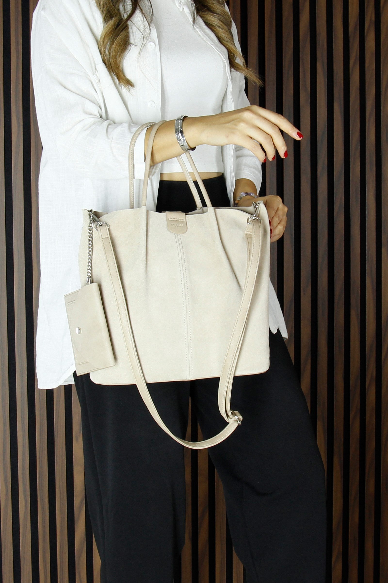 (VSN5010OC) Bej Hakiki Dana Süet Manyetik Kapaklı İç Cepli Askılı Günlük Büyük Boy Omuz Çantası ve Cüzdanı