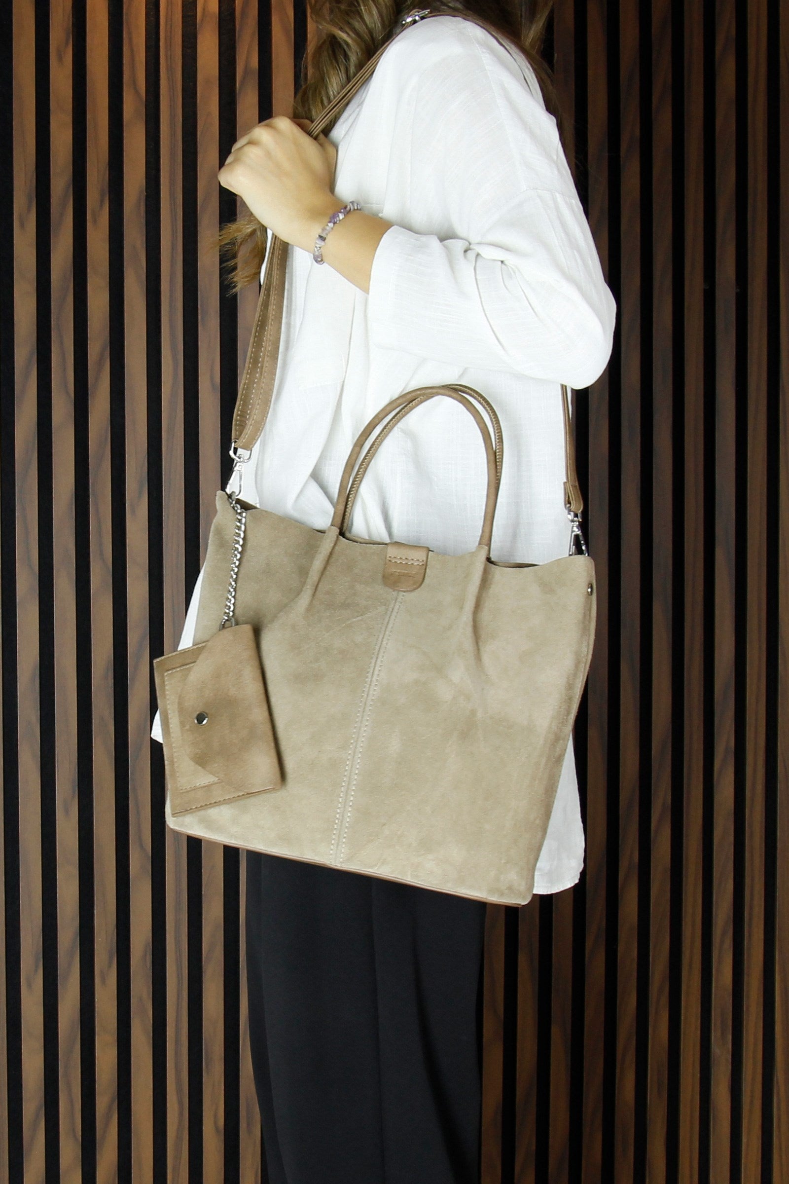 (VSN5010OC) Vizon Hakiki Dana Süet Manyetik Kapaklı İç Cepli Askılı Günlük Büyük Boy Omuz Çantası ve Cüzdanı