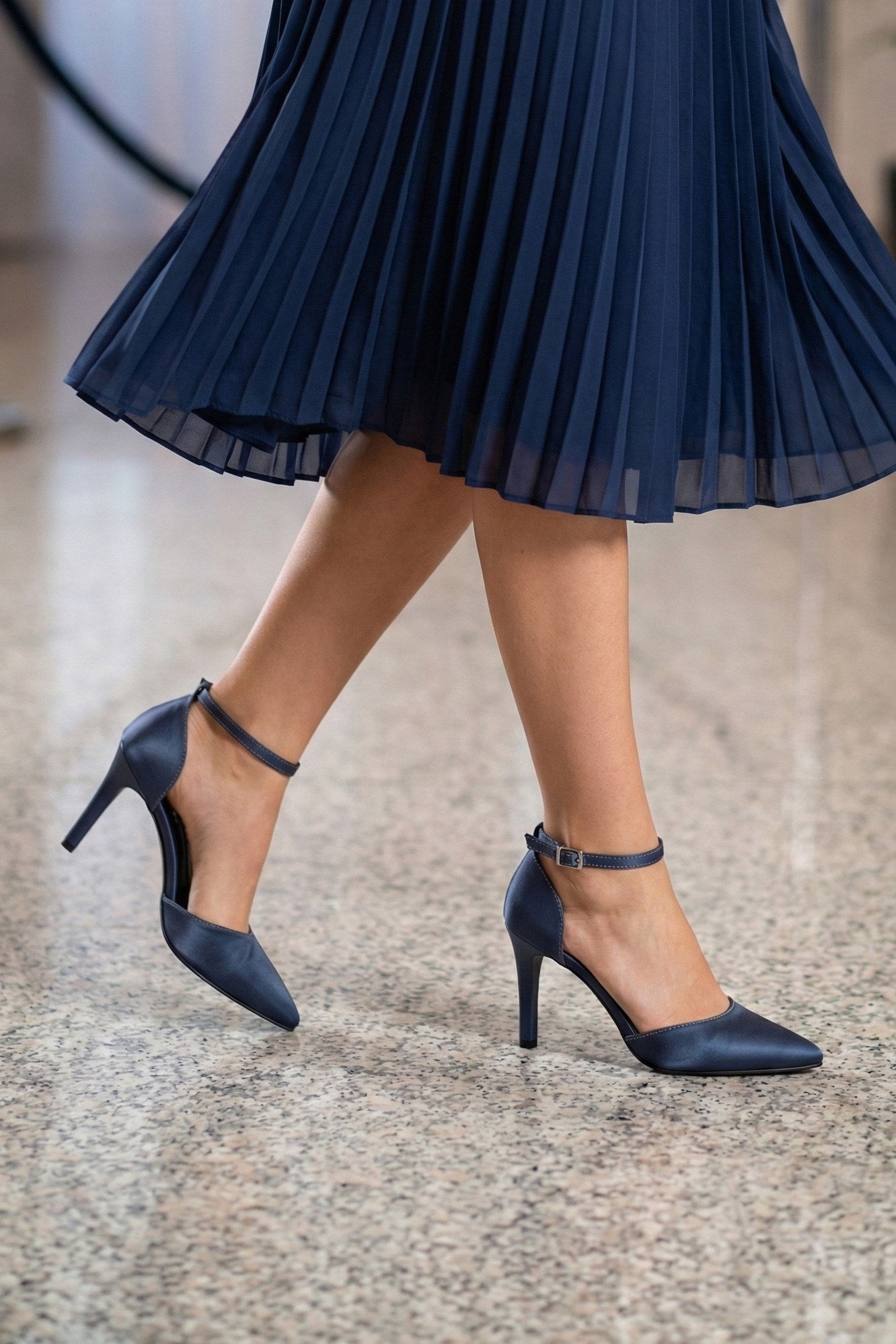 Sindy Plus Lacivert Saten Bantlı İnce Topuklu Abiye Stiletto Ayakkabı
