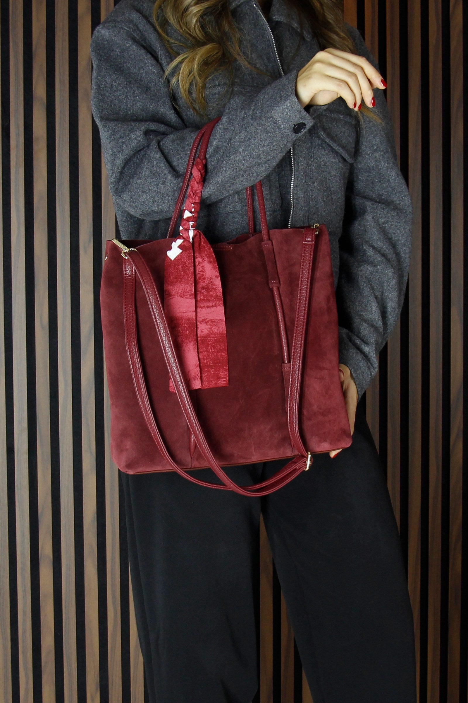 (VSN5013OC) Bordo Hakiki Dana Süet Manyetik Kapaklı Fermuarlı İç Cepli Askılı Büyük Boy Günlük Omuz Çantası