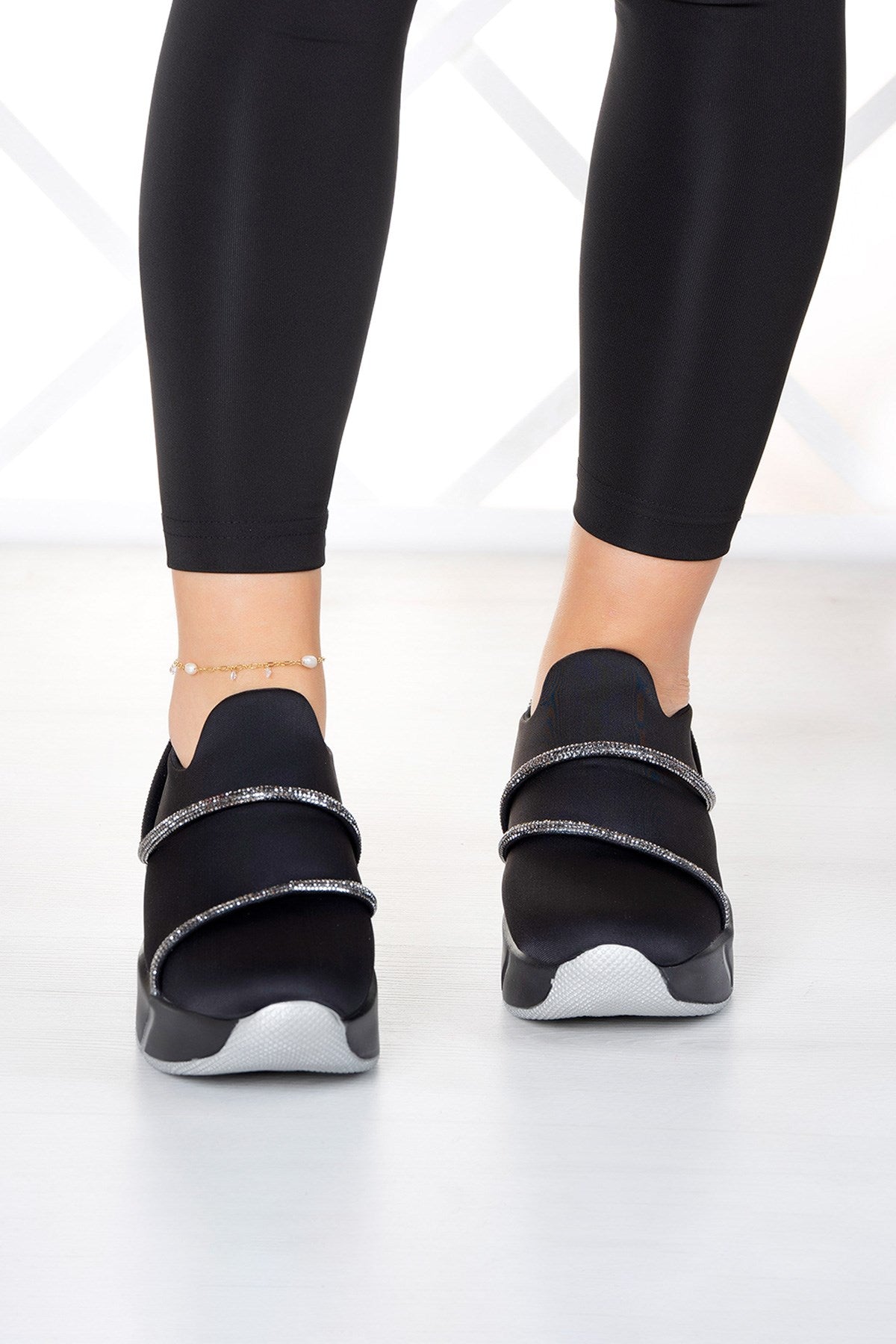 Barbara Platin Streç Taşlı Sneaker