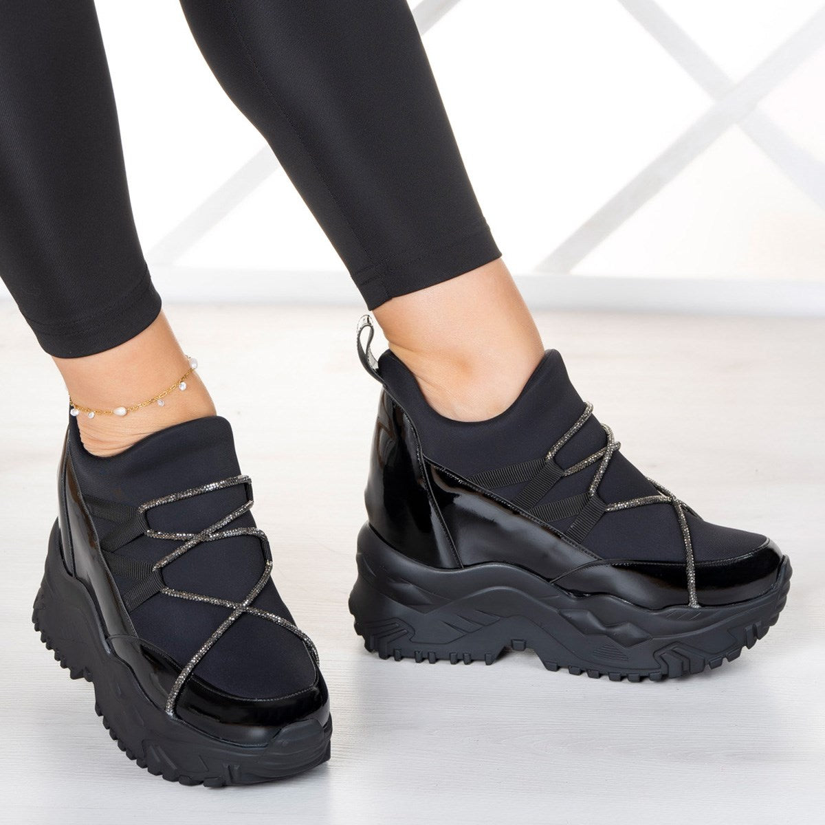 Mevira Siyah Zincir Gizli Dolgu Günlük Ayakkabı