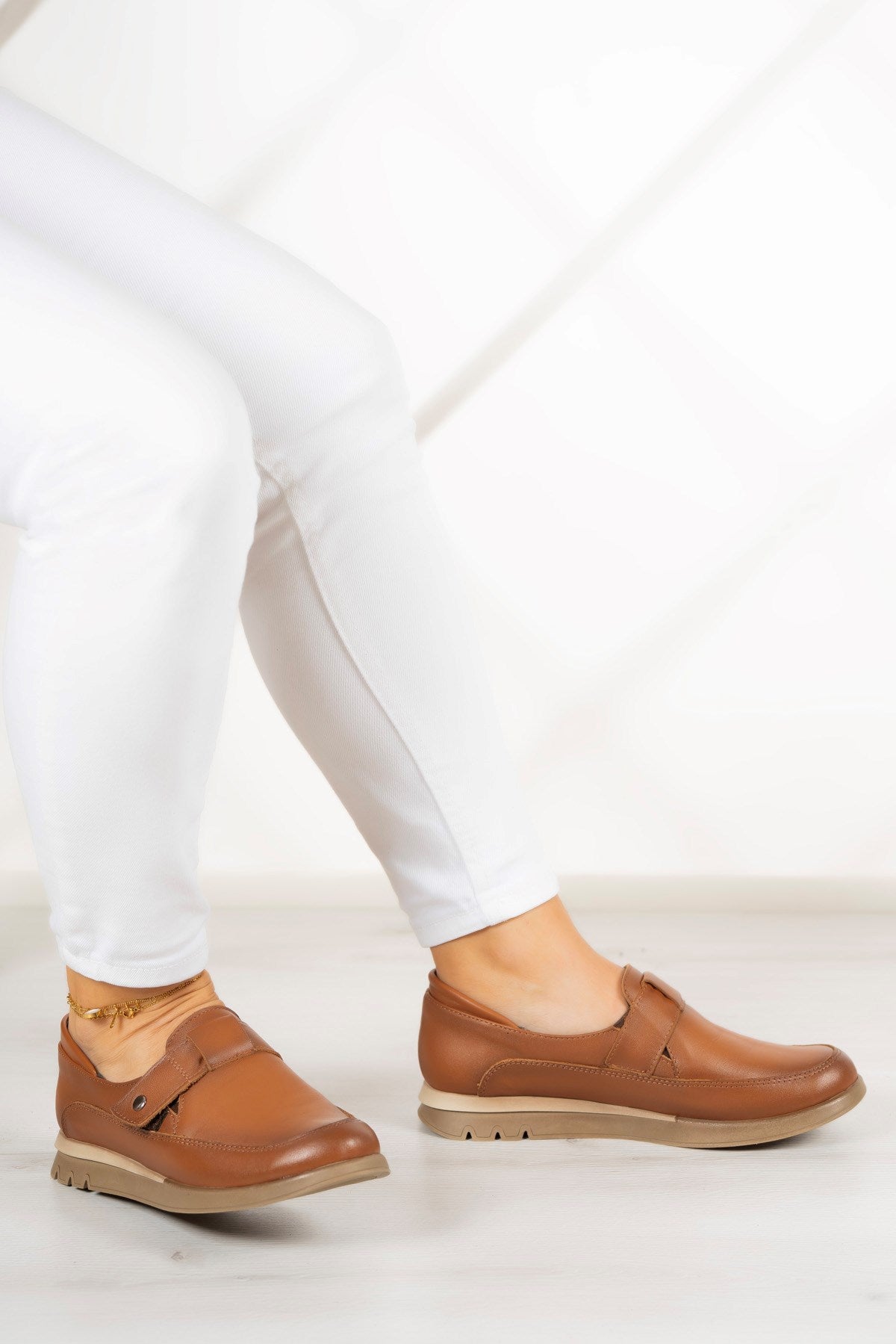 Daniela Taba Hakiki Deri Tokalı Günlük Ayakkabı