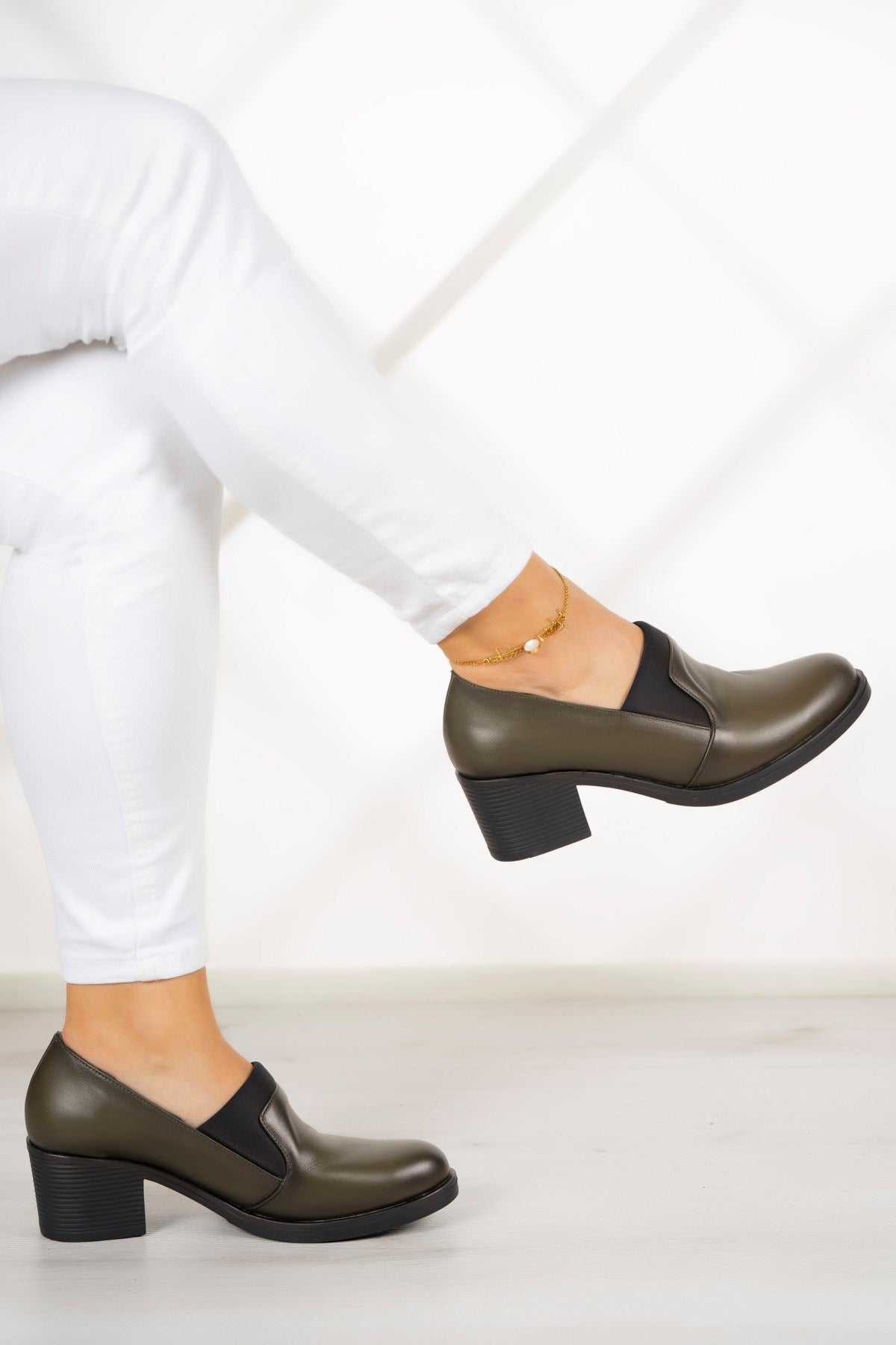 Alizee Haki Hakiki Deri Günlük Topuklu Ayakkabı