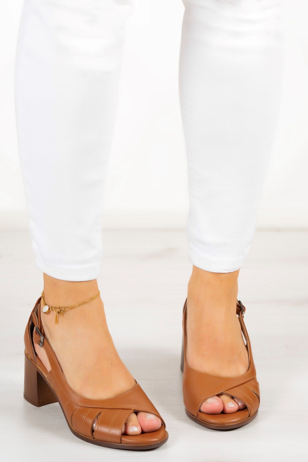 Karina Taba Hakiki Deri Günlük Ayakkabı