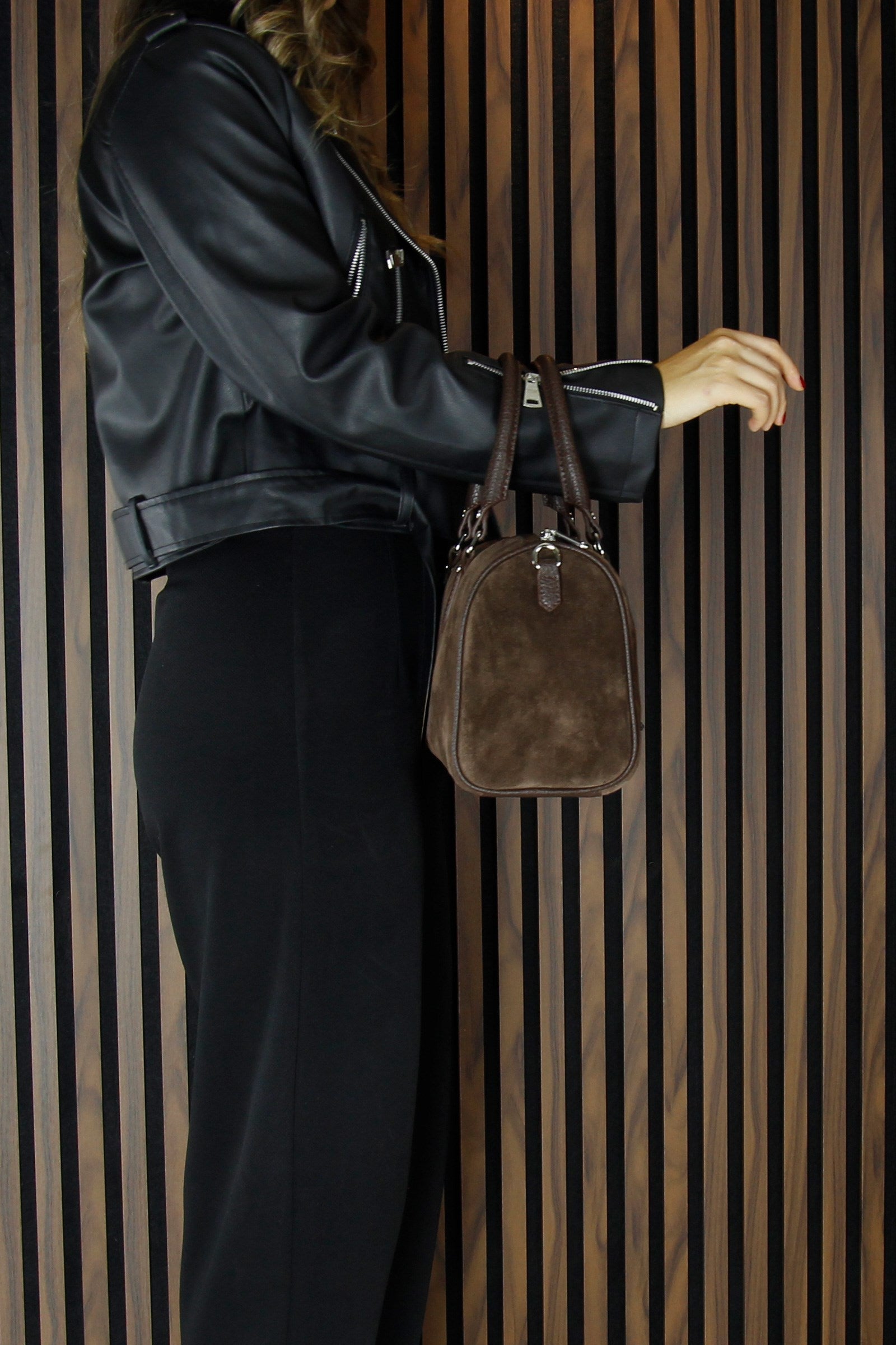 (VSN5011OC) Kahve Hakiki Dana Süet Fermuarlı İç Cepli Askılı Boncuk Aksesuarlı Günlük Büyük Boy Omuz Çantası