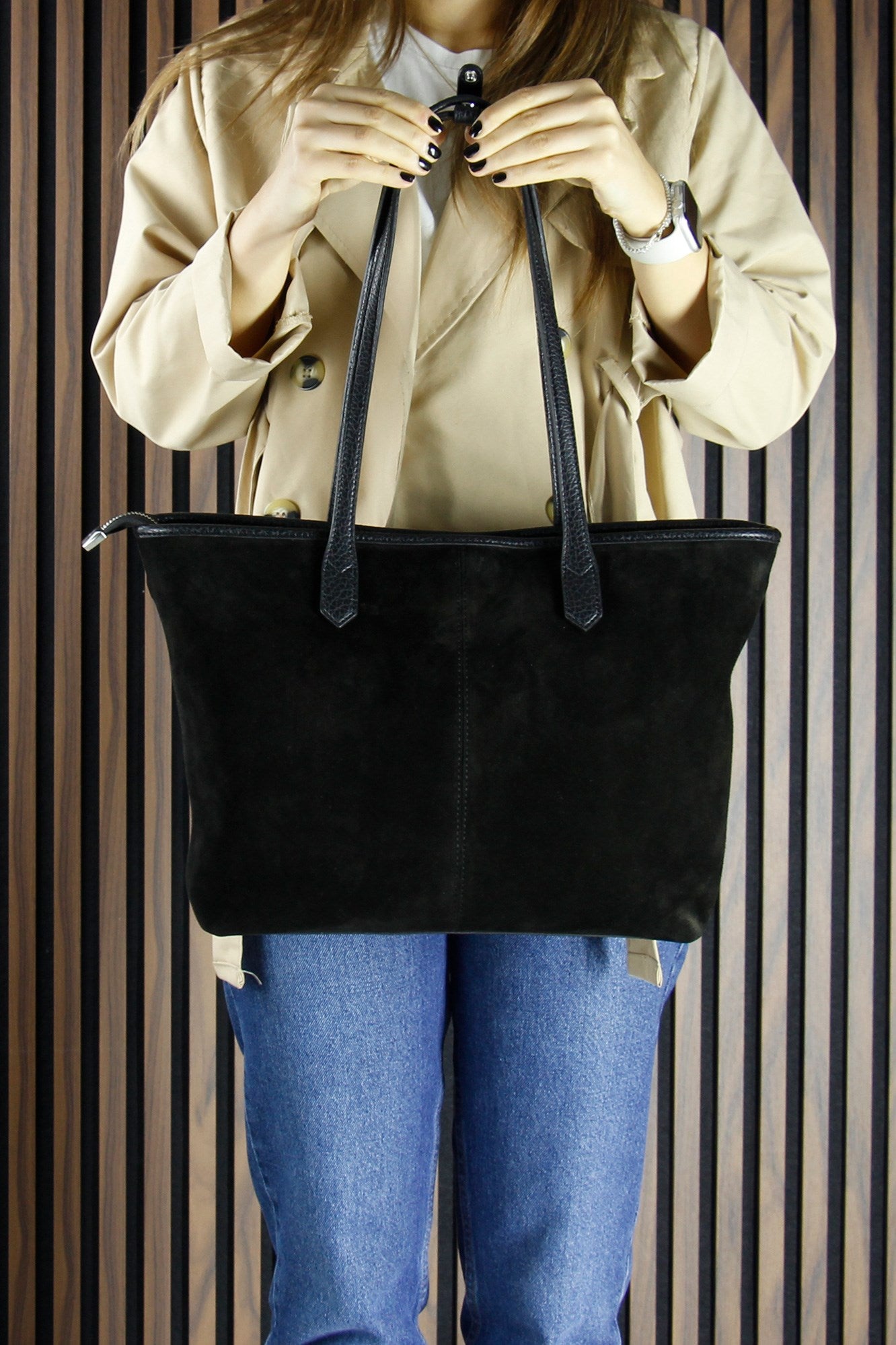 (VSN5018OC) Siyah Hakiki Dana Süet Fermuarlı Üç Bölmeli İç Cepli Büyük Boy Günlük Omuz Çantası