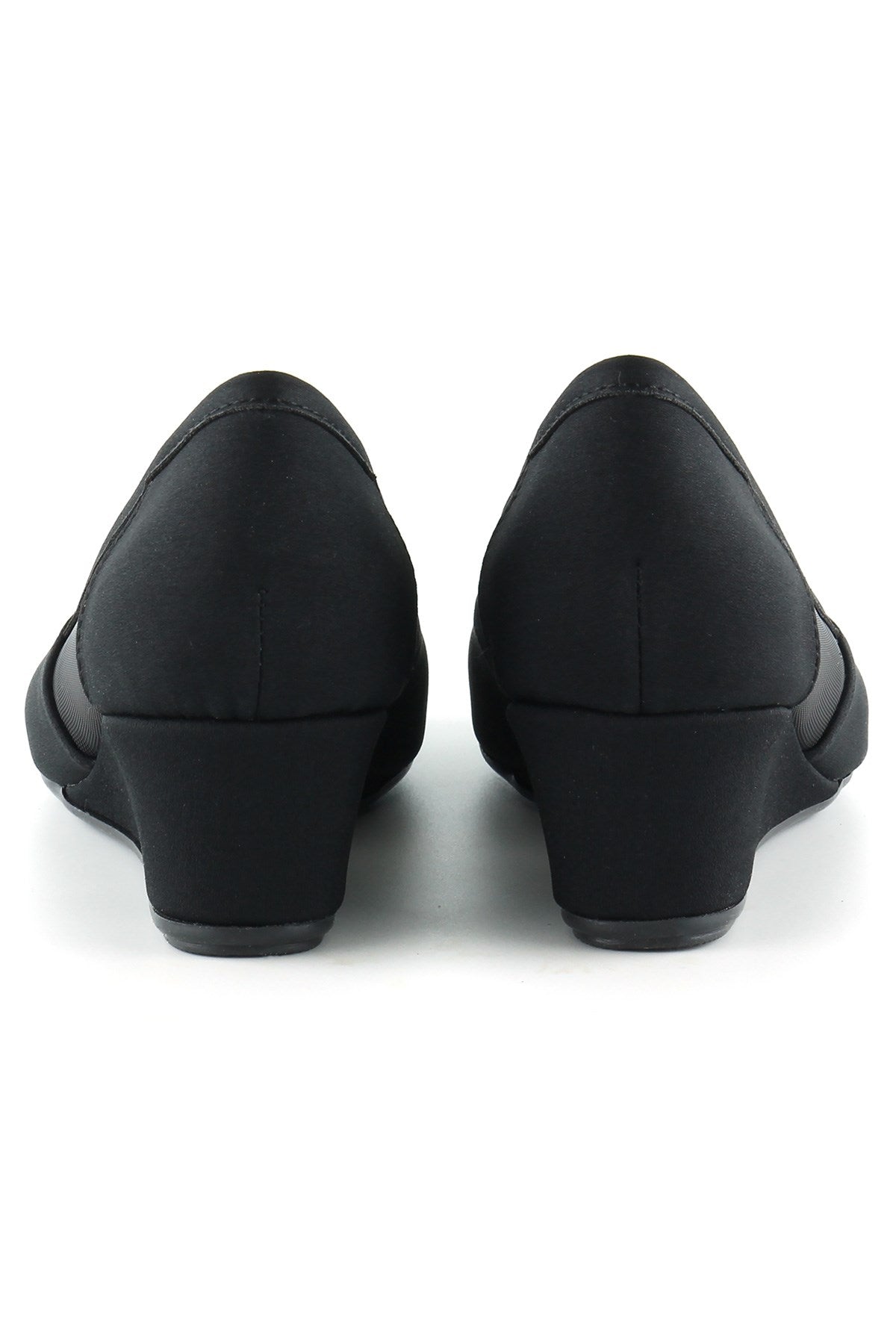 Evelyn Siyah Krep Fileli Dolgu Topuklu Ayakkabı