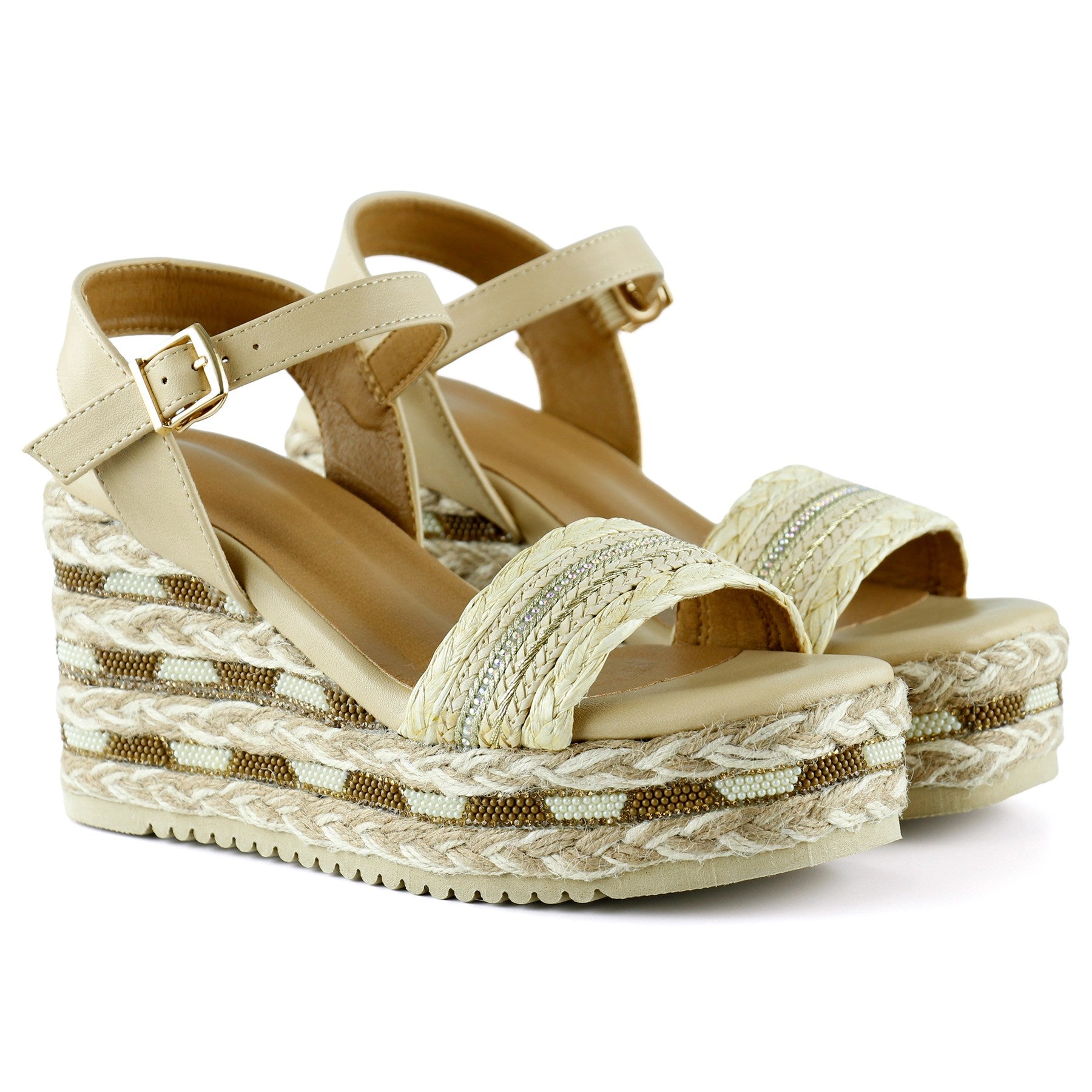 [7075] Bej Kristal Taşlı İncili Sim Nakışlı Tokalı Zikzak Örgü Jüt Dolgu Topuklu Sandalet