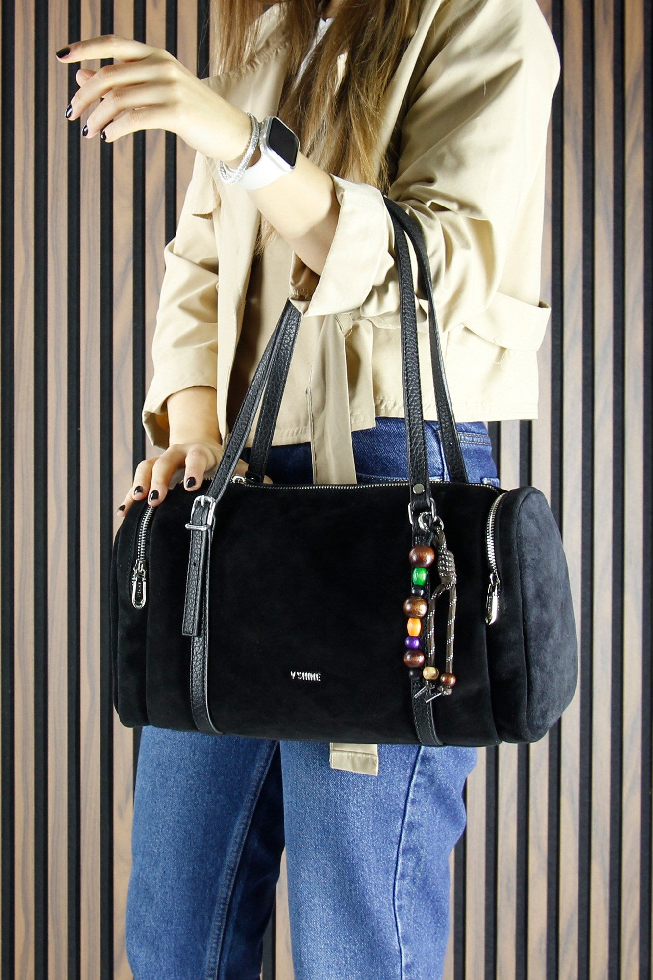 (VSN5020OC) Siyah Hakiki Dana Süet Fermuarlı Üç Bölmeli Boncuk Aksesuarlı Günlük Büyük Boy Omuz Çantası