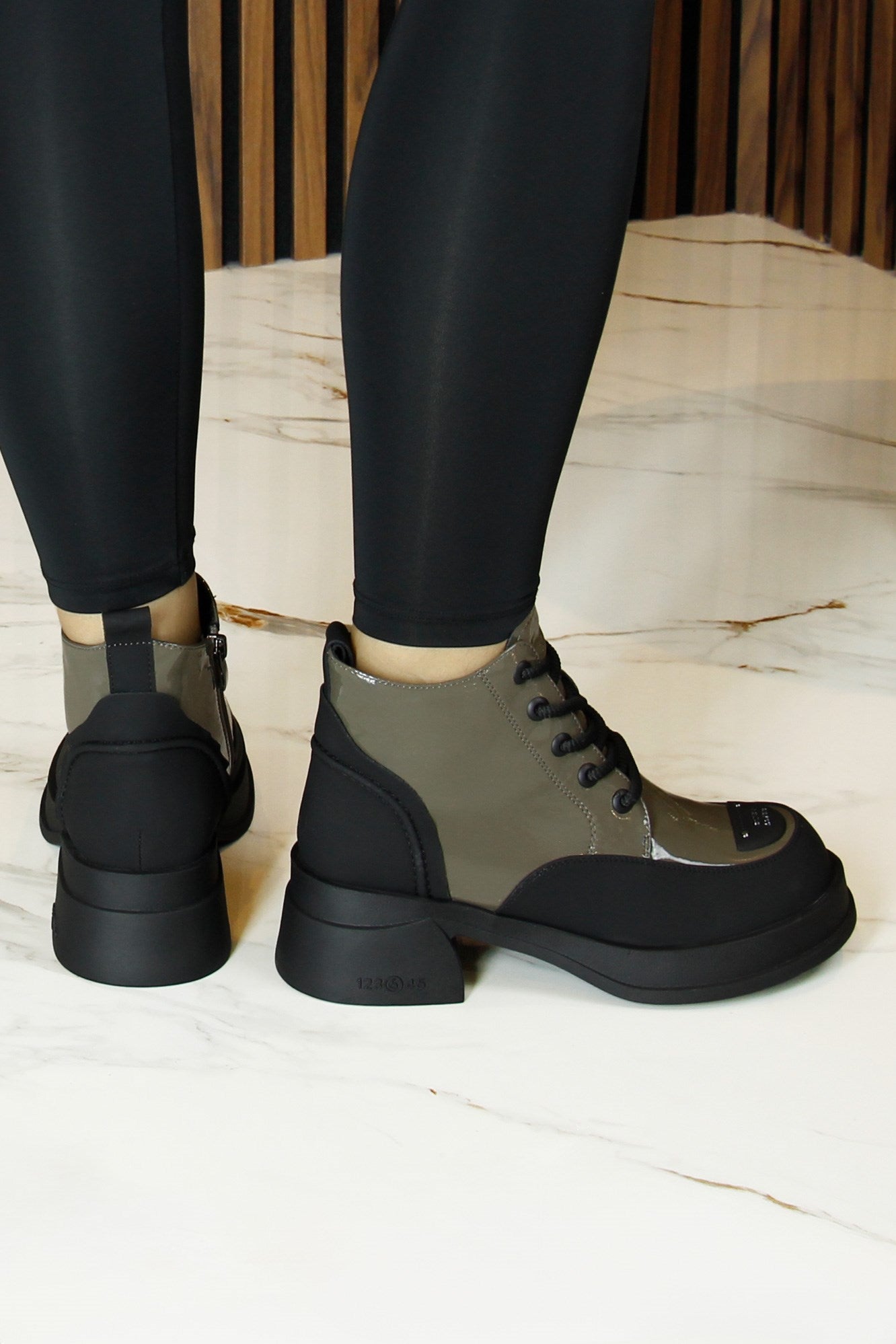 [8077] Haki Rugan Bağcıklı Fermuarlı Kürk Astarlı Yuvarlak Burun Kalın Topuklu Günlük Bot