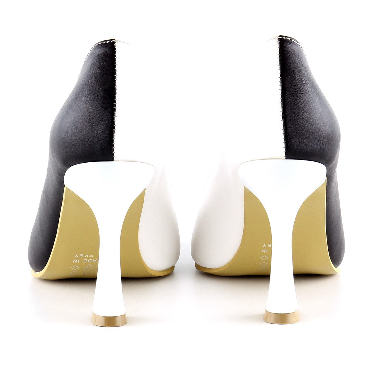 Jatqılı Plus Siyah Beyaz İnce Kadeh Topuklu Klasik Ayakkabı