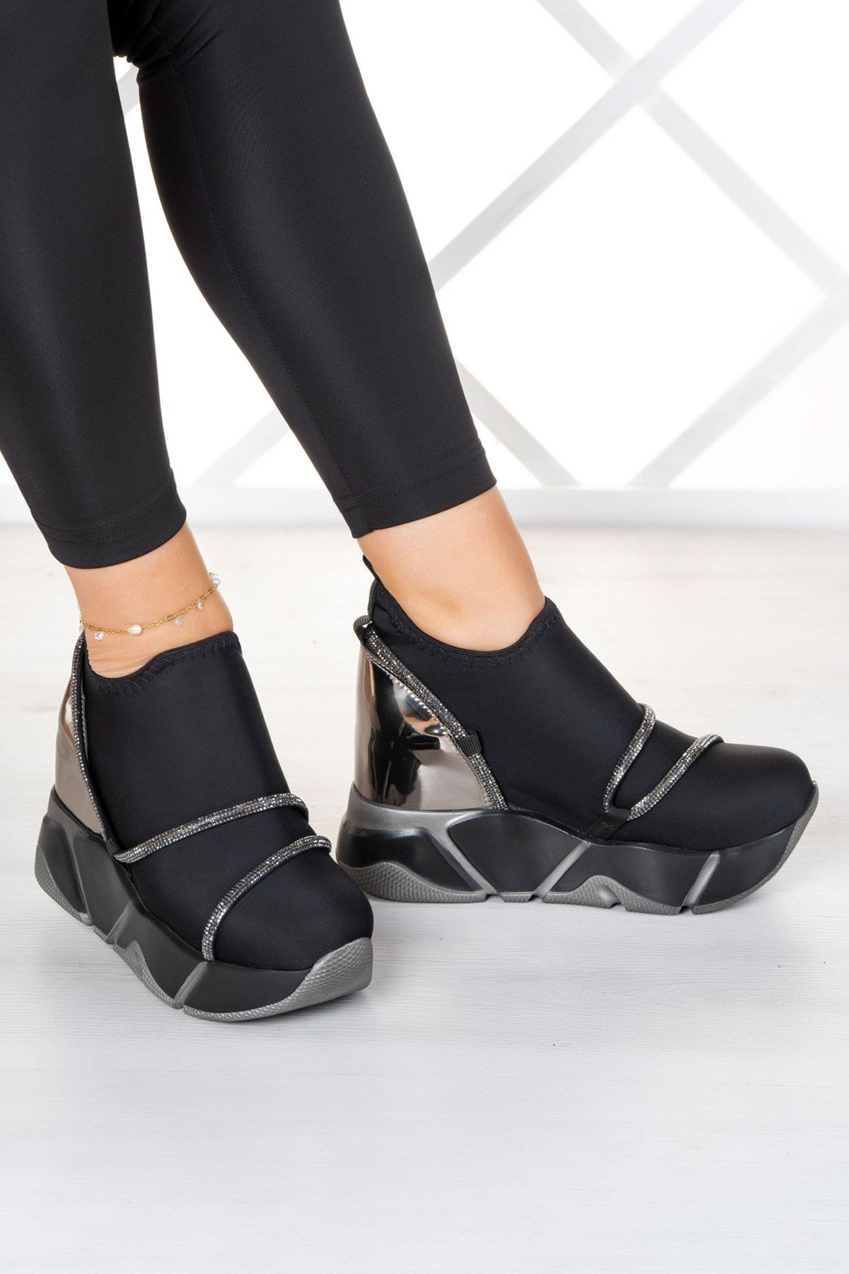 Barbara Platin Streç Gizli Dolgu Günlük Ayakkabı