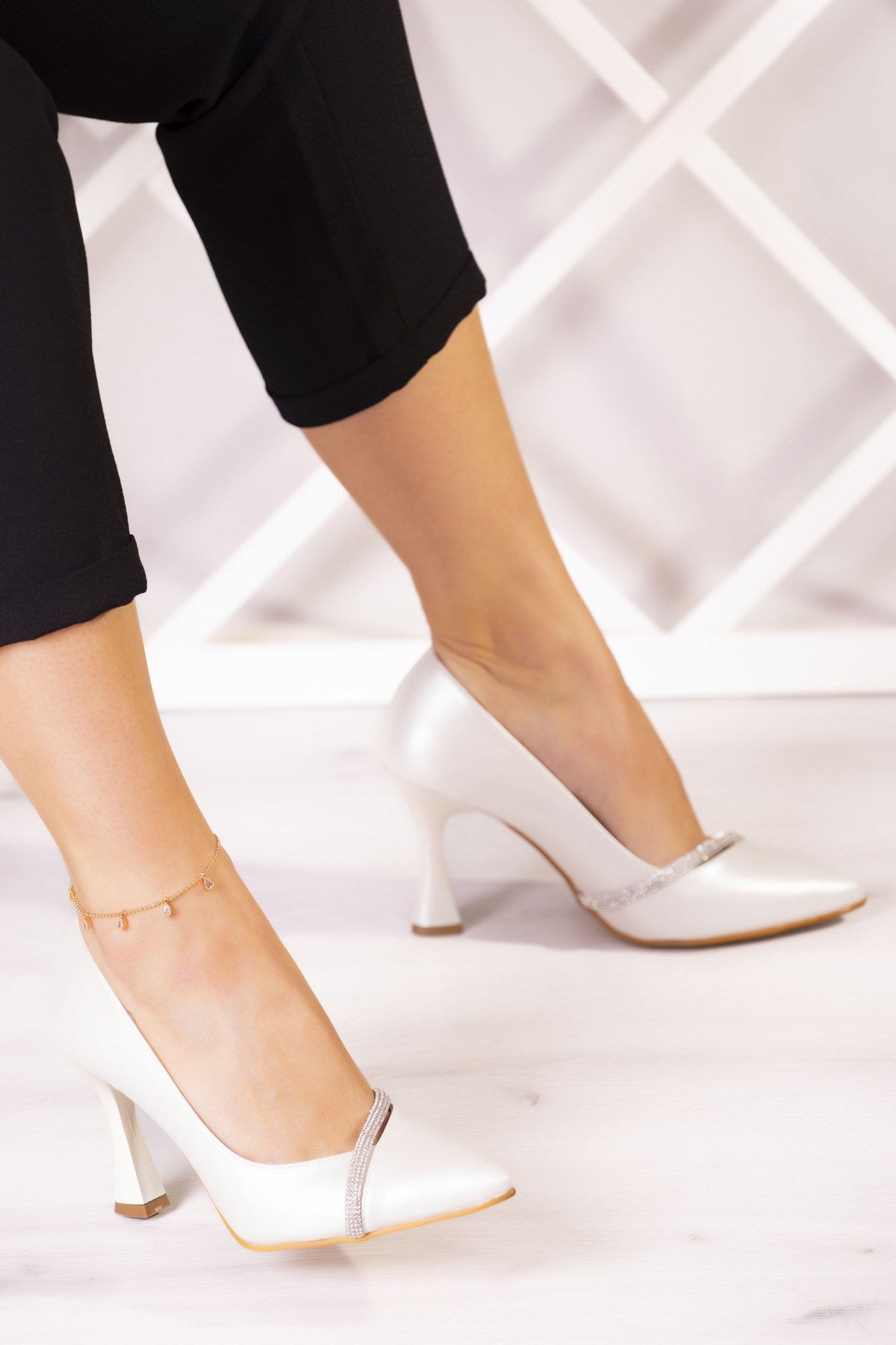Roland Sedef Taşlı Kadeh Topuklu Stiletto