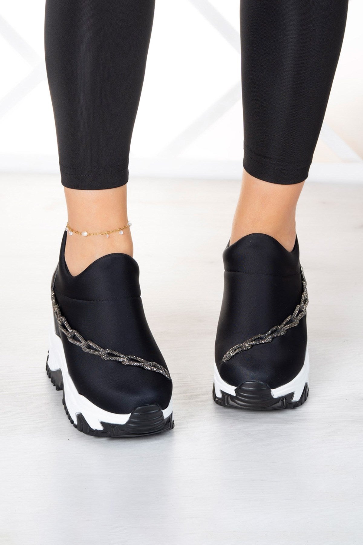 Maggie Siyah Streç Gümüş Zincirli Gizli Dolgu Günlük Ayakkabı