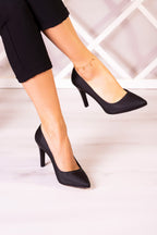 Gowa Plus Siyah Saten Sivri Burun İnce Topuklu Abiye Stiletto Ayakkabı