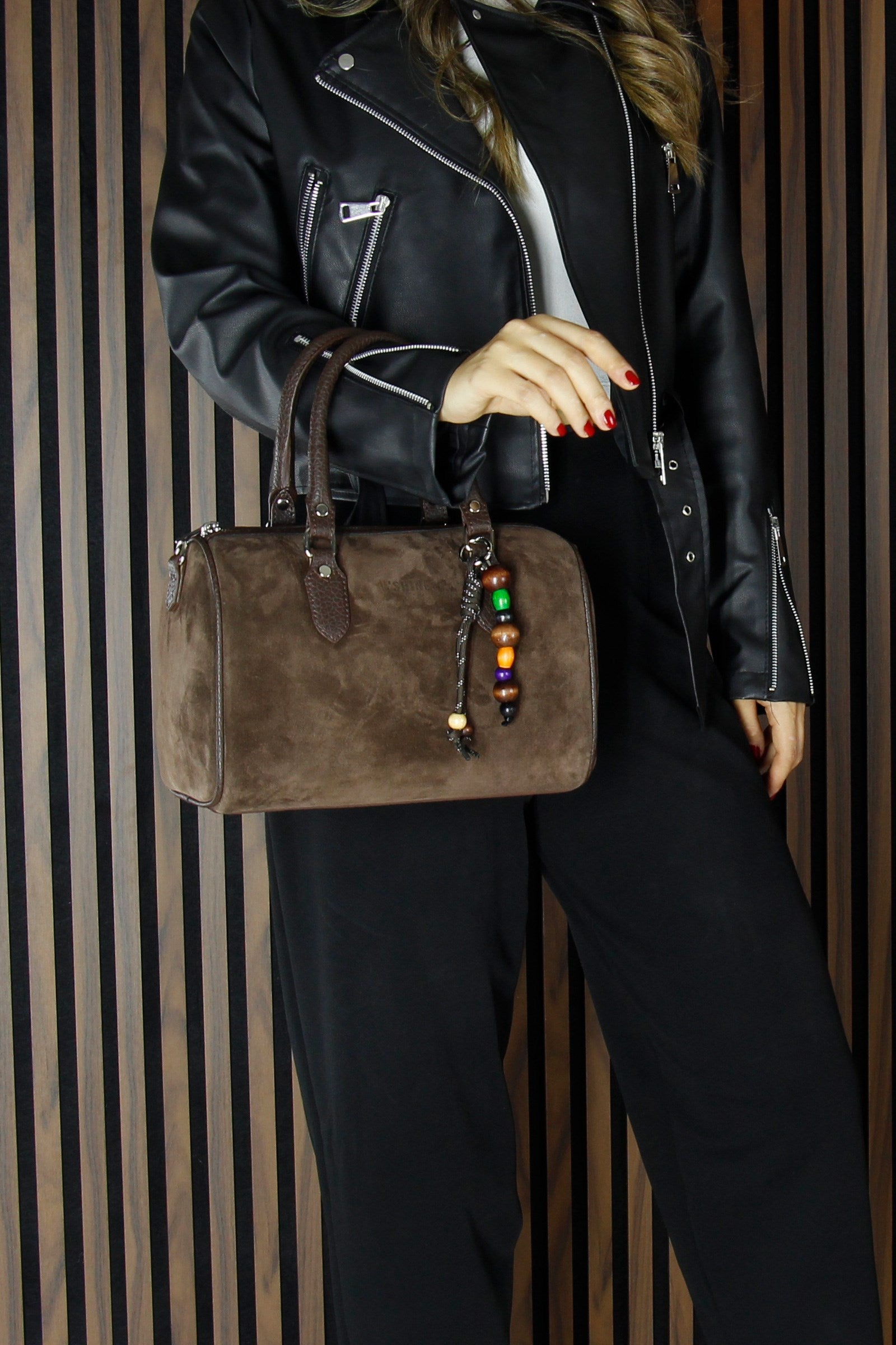 (VSN5011OC) Kahve Hakiki Dana Süet Fermuarlı İç Cepli Askılı Boncuk Aksesuarlı Günlük Büyük Boy Omuz Çantası