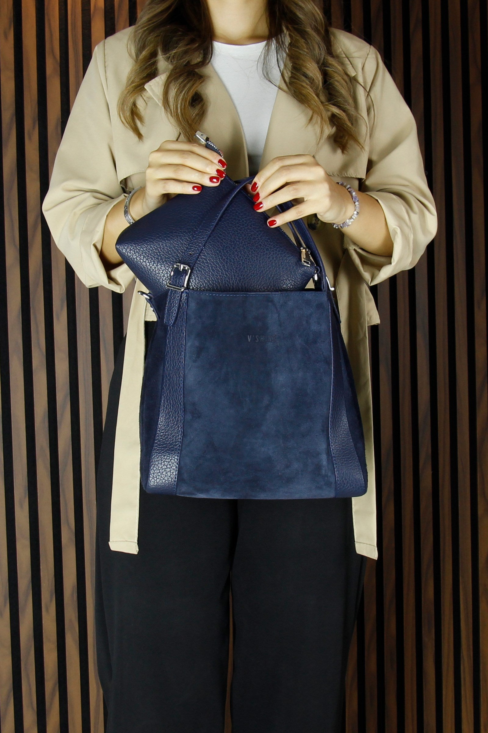 (VSN5012OC) Lacivert Hakiki Dana Süet Manyetik Kapaklı Büyük Boy Günlük Omuz Çantası ve Askılı El Çantası