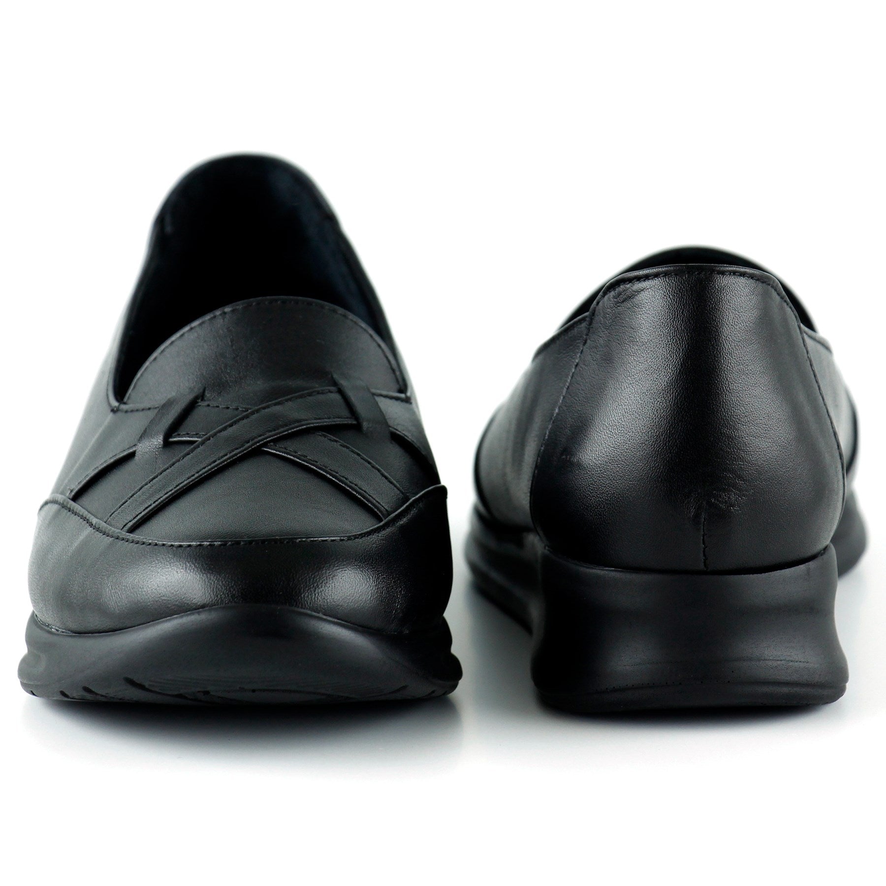 Mammina Siyah Hakiki Deri Çapraz Bant Detaylı Slip-On Günlük Ayakkabı