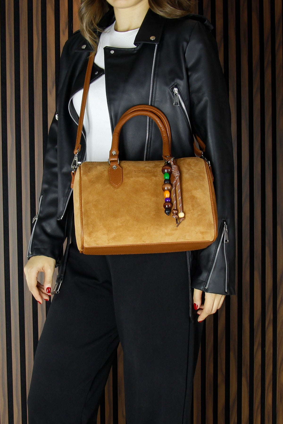 (VSN5011OC) Taba Hakiki Dana Süet Fermuarlı İç Cepli Askılı Boncuk Aksesuarlı Günlük Büyük Boy Omuz Çantası