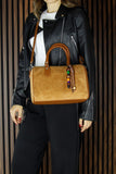 (VSN5011OC) Taba Hakiki Dana Süet Fermuarlı İç Cepli Askılı Boncuk Aksesuarlı Günlük Büyük Boy Omuz Çantası