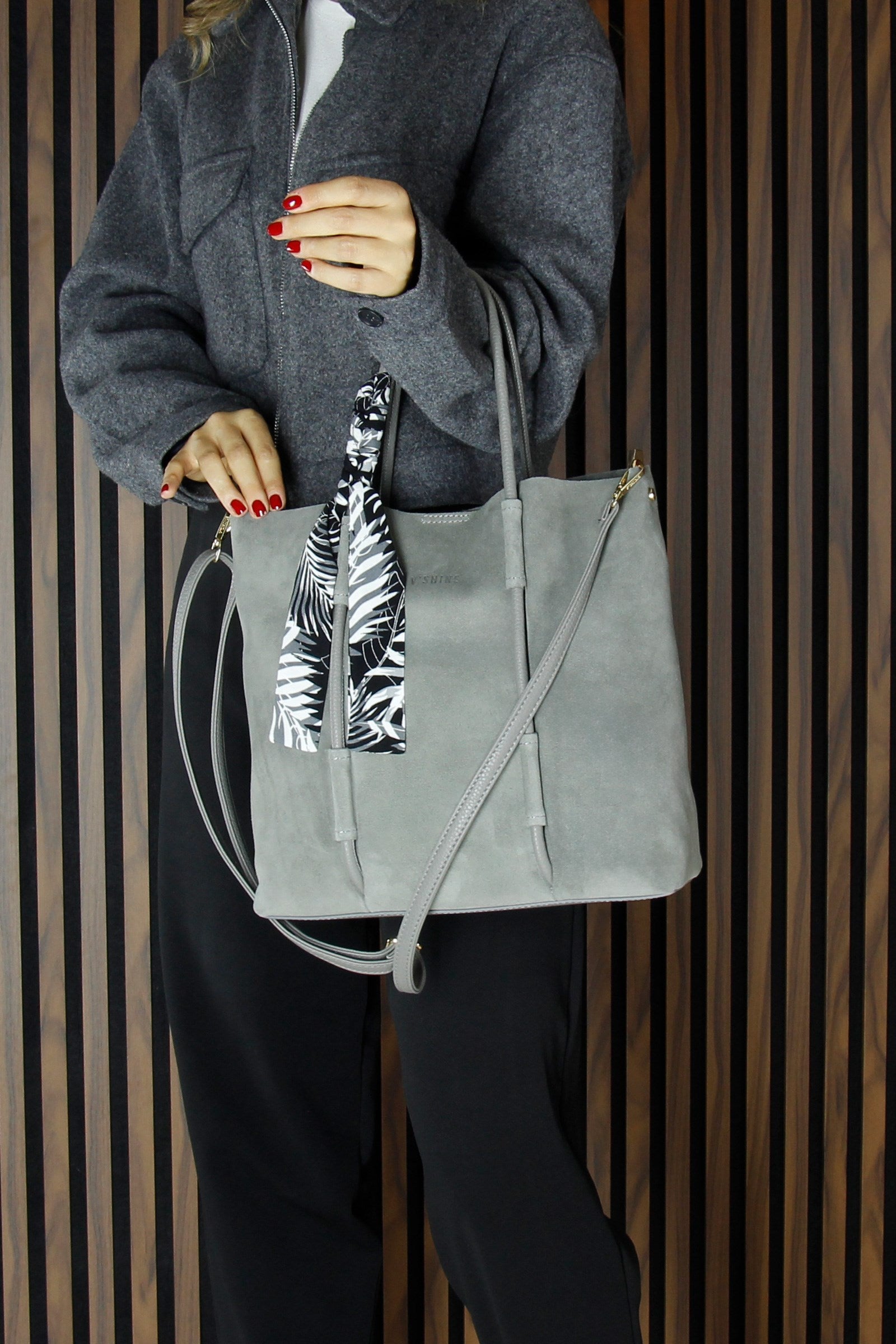 (VSN5013OC) Gri Hakiki Dana Süet Manyetik Kapaklı Fermuarlı İç Cepli Askılı Büyük Boy Günlük Omuz Çantası