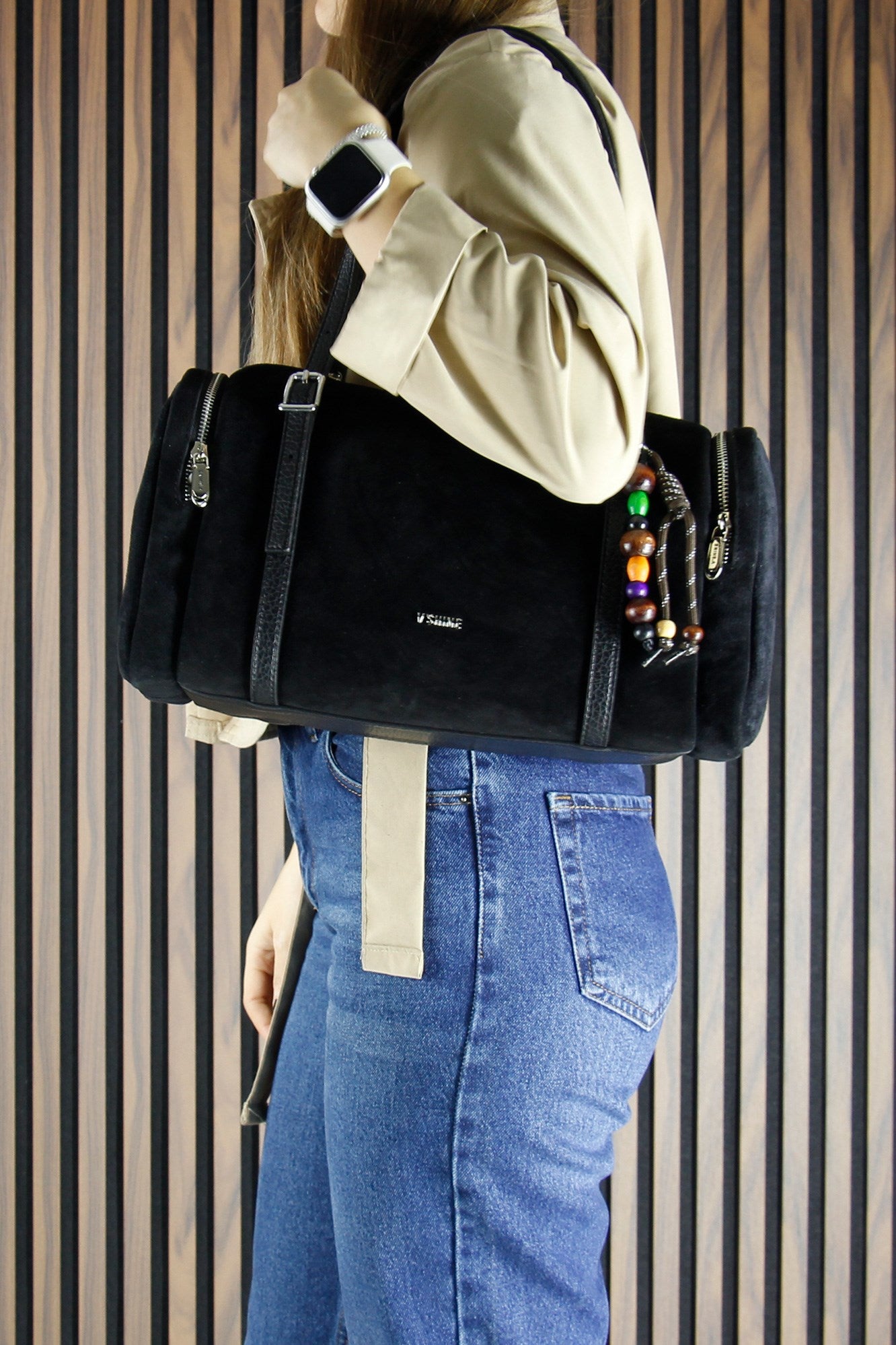 (VSN5020OC) Siyah Hakiki Dana Süet Fermuarlı Üç Bölmeli Boncuk Aksesuarlı Günlük Büyük Boy Omuz Çantası