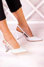 Sacha Beyaz Arkası Açık Stiletto